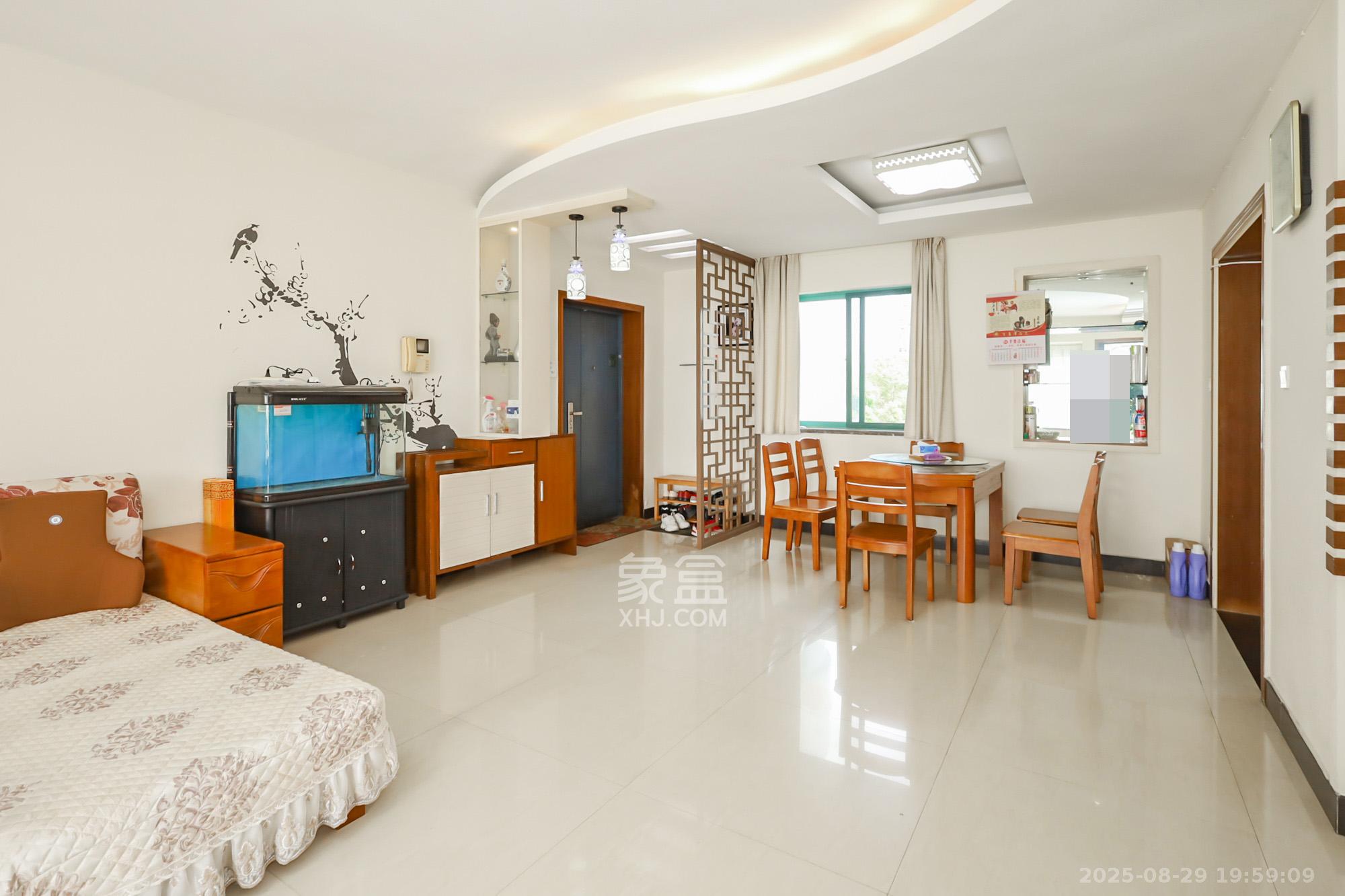 景秀江山  4室2厅2卫    145.0万 景秀江山  4室2厅2卫    145.0万其他