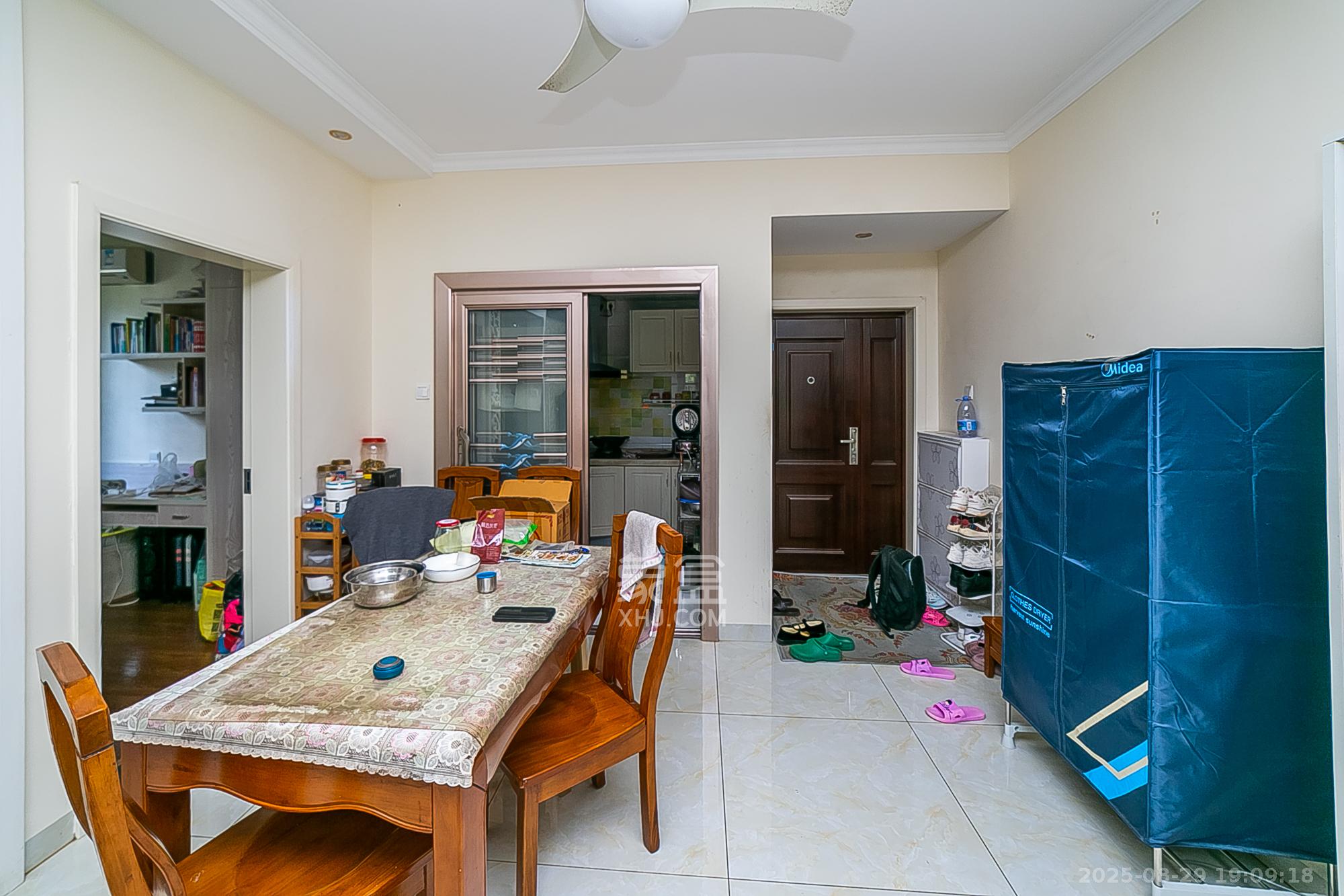 乾城(兴旺乾城) 3室2厅1卫 80.0万 乾城(兴旺乾城) 3室2厅1卫 80.0万客厅