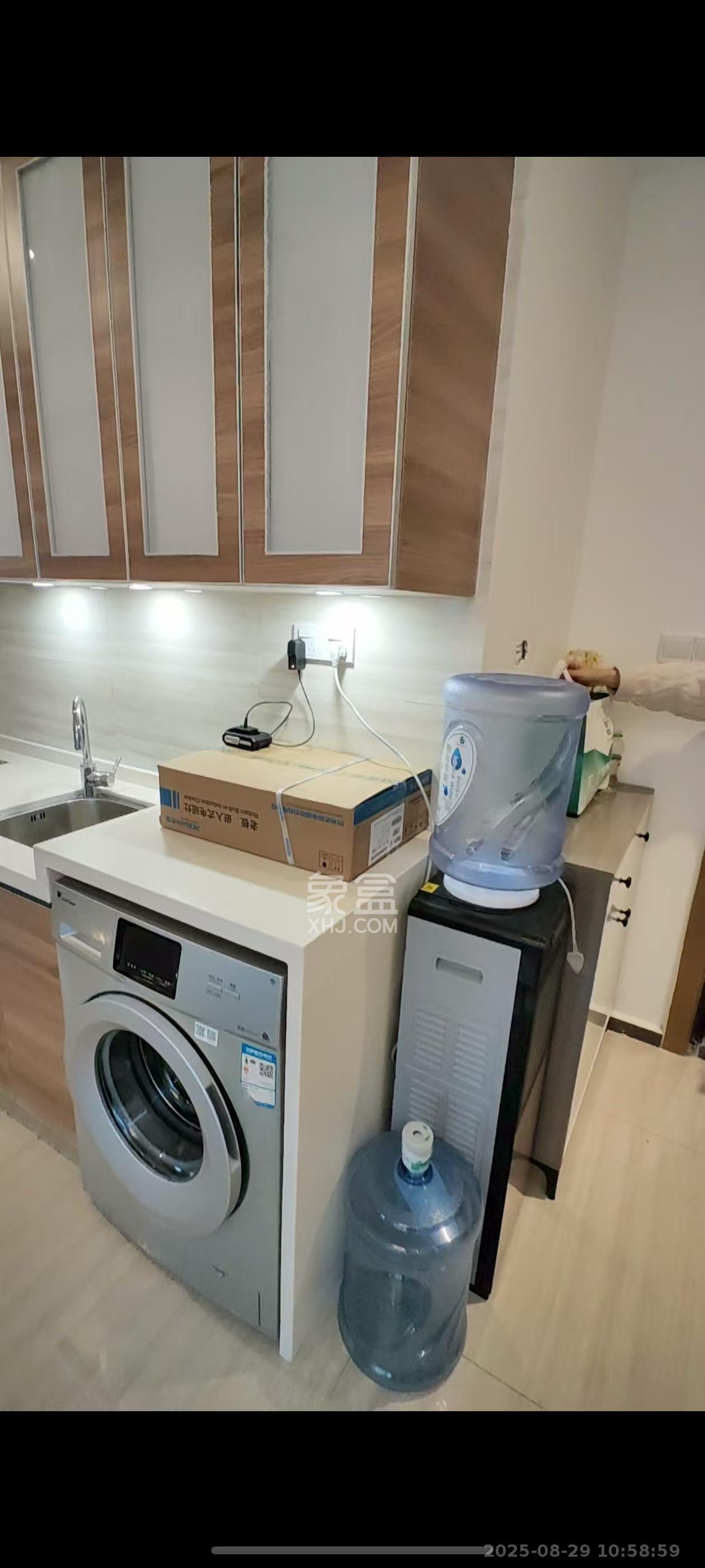 恒大时代广场 1室1厅1卫 1200.0元/月 恒大时代广场 1室1厅1卫 1200.0元/月室内图