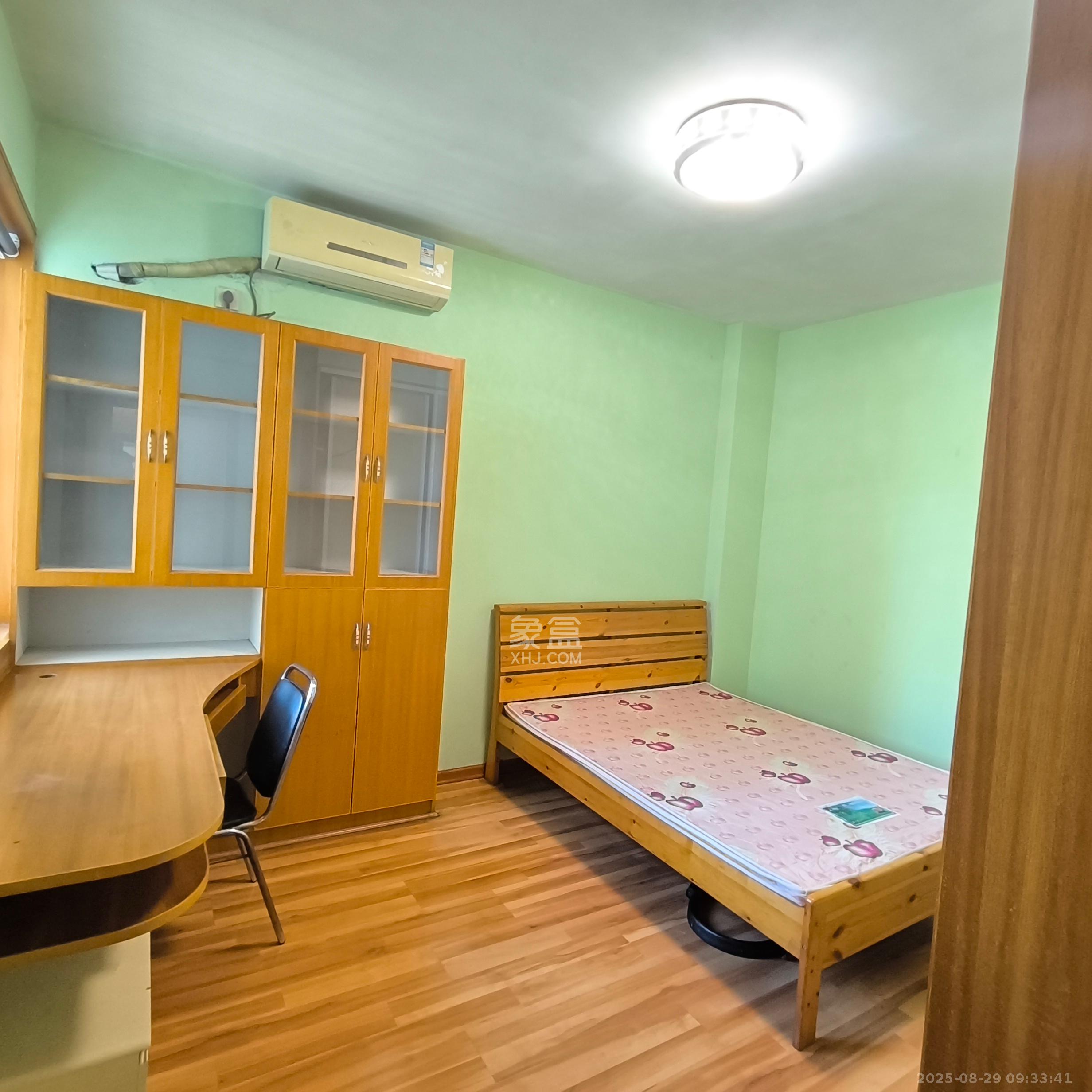 嘉逸名庭  2室1厅1卫    2300.0元/月 嘉逸名庭  2室1厅1卫    2300.0元/月室内图