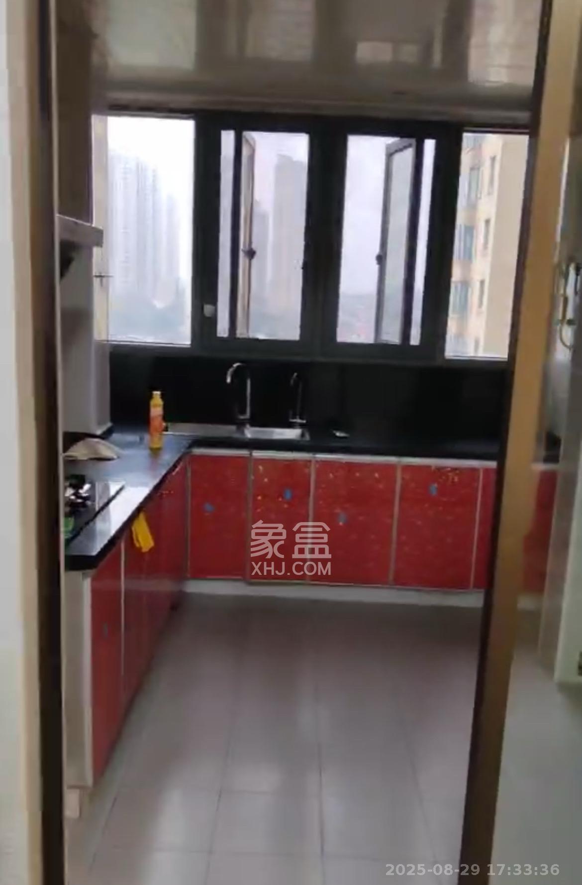 中建嘉和城  3室2厅2卫    2200.0元/月 中建嘉和城  3室2厅2卫    2200.0元/月室内图