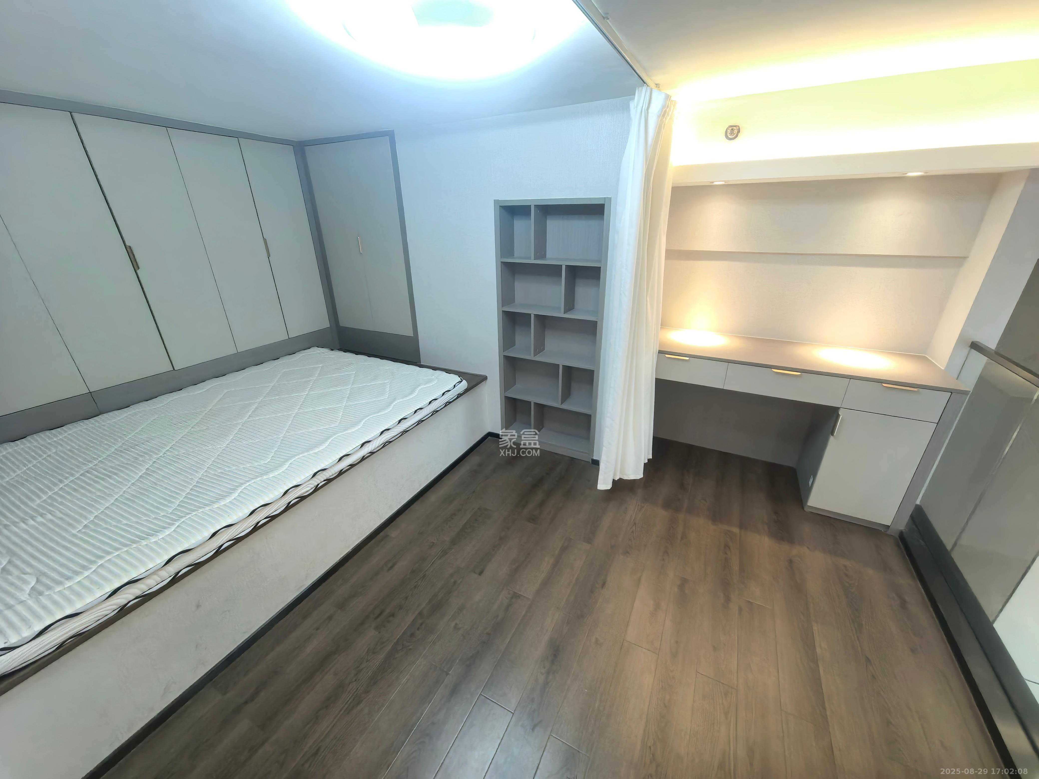 达美寰宇中心 2室1厅1卫 2500.0元/月 达美寰宇中心 2室1厅1卫 2500.0元/月室内图