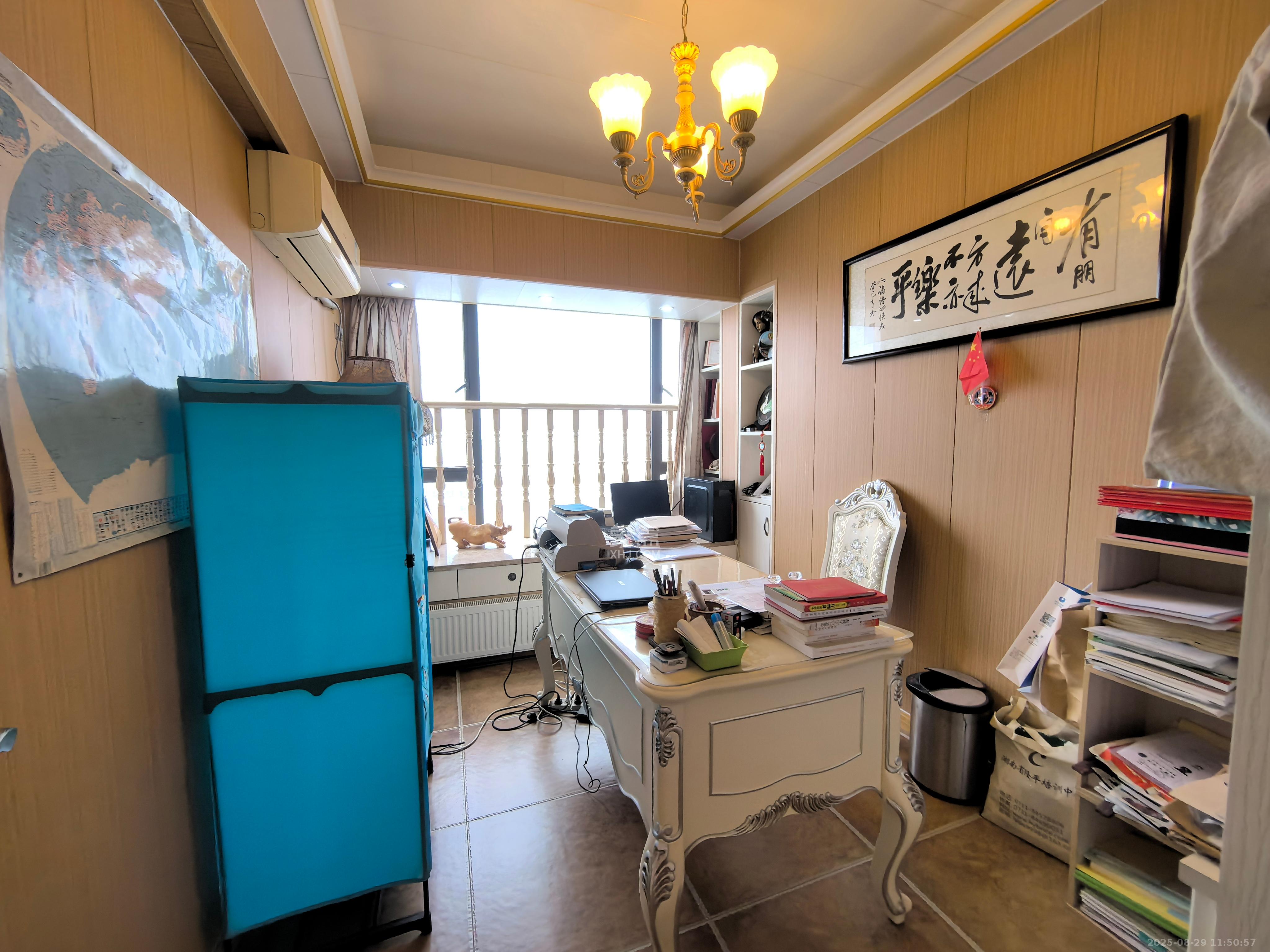 幸福里润城(幸福里二期) 4室2厅2卫 3000.0元/月 幸福里润城(幸福里二期) 4室2厅2卫 3000.0元/月室内图