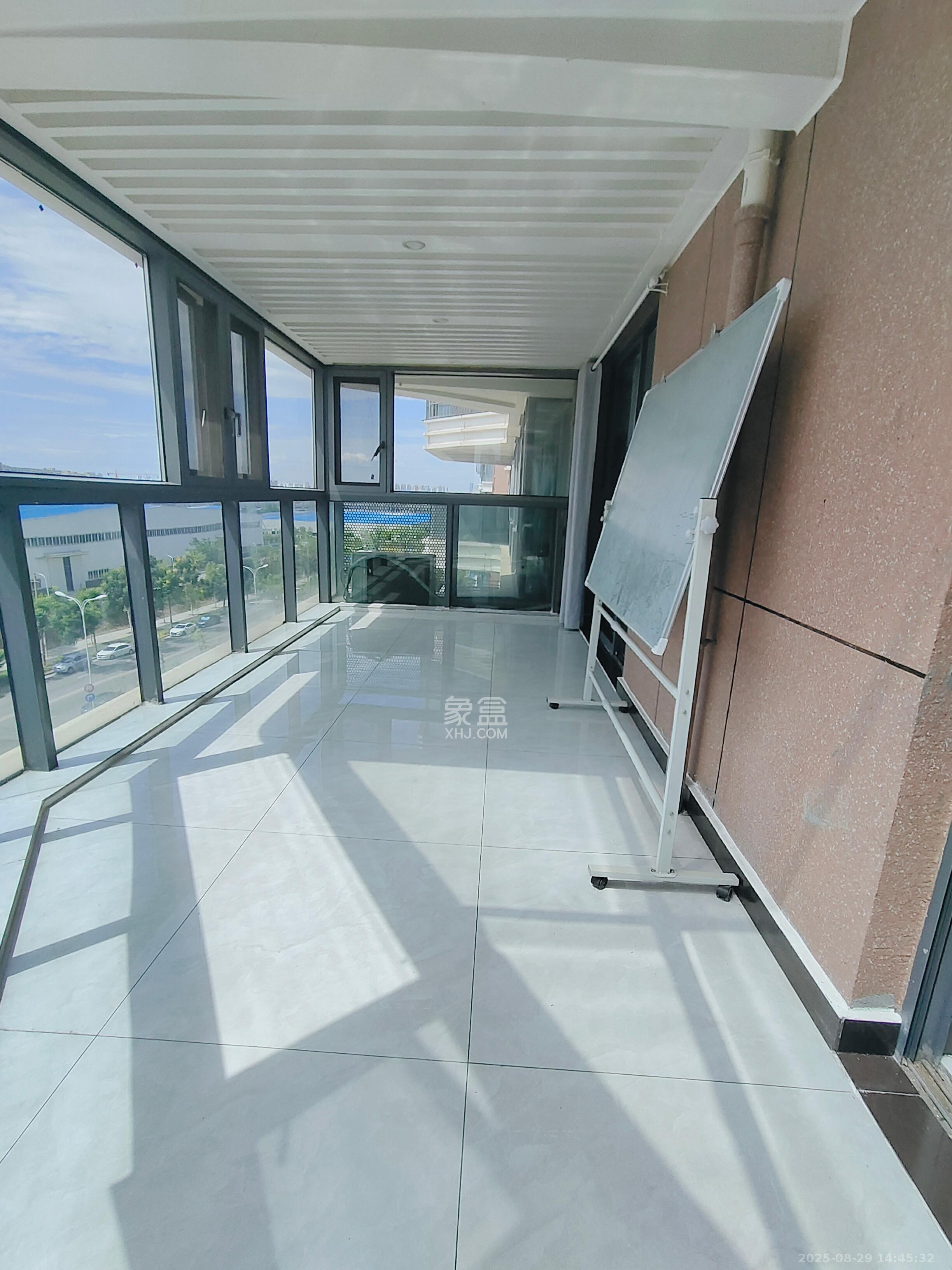 福天星中心（福天星雅苑）  5室2厅3卫    4500.0元/月室内图