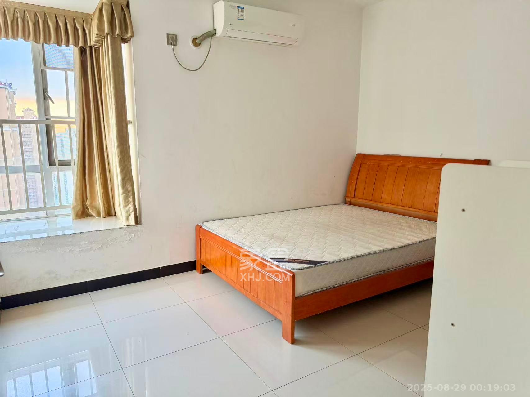 恒广国际景园一二区 2室2厅2卫 1800.0元/月 恒广国际景园一二区 2室2厅2卫 1800.0元/月室内图