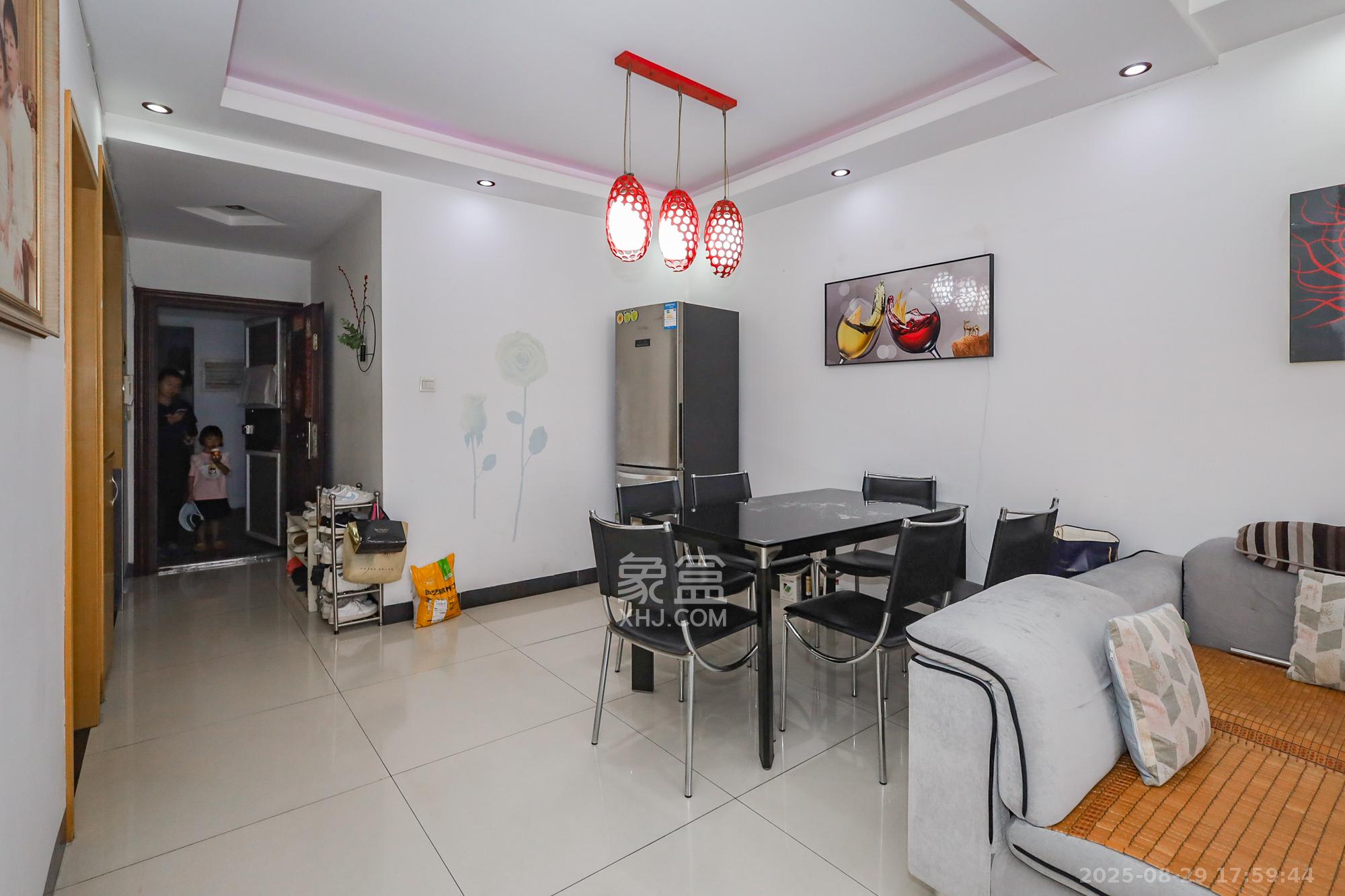 金麓西岸和苑  3室2厅1卫    71.8万 金麓西岸和苑  3室2厅1卫    71.8万其他