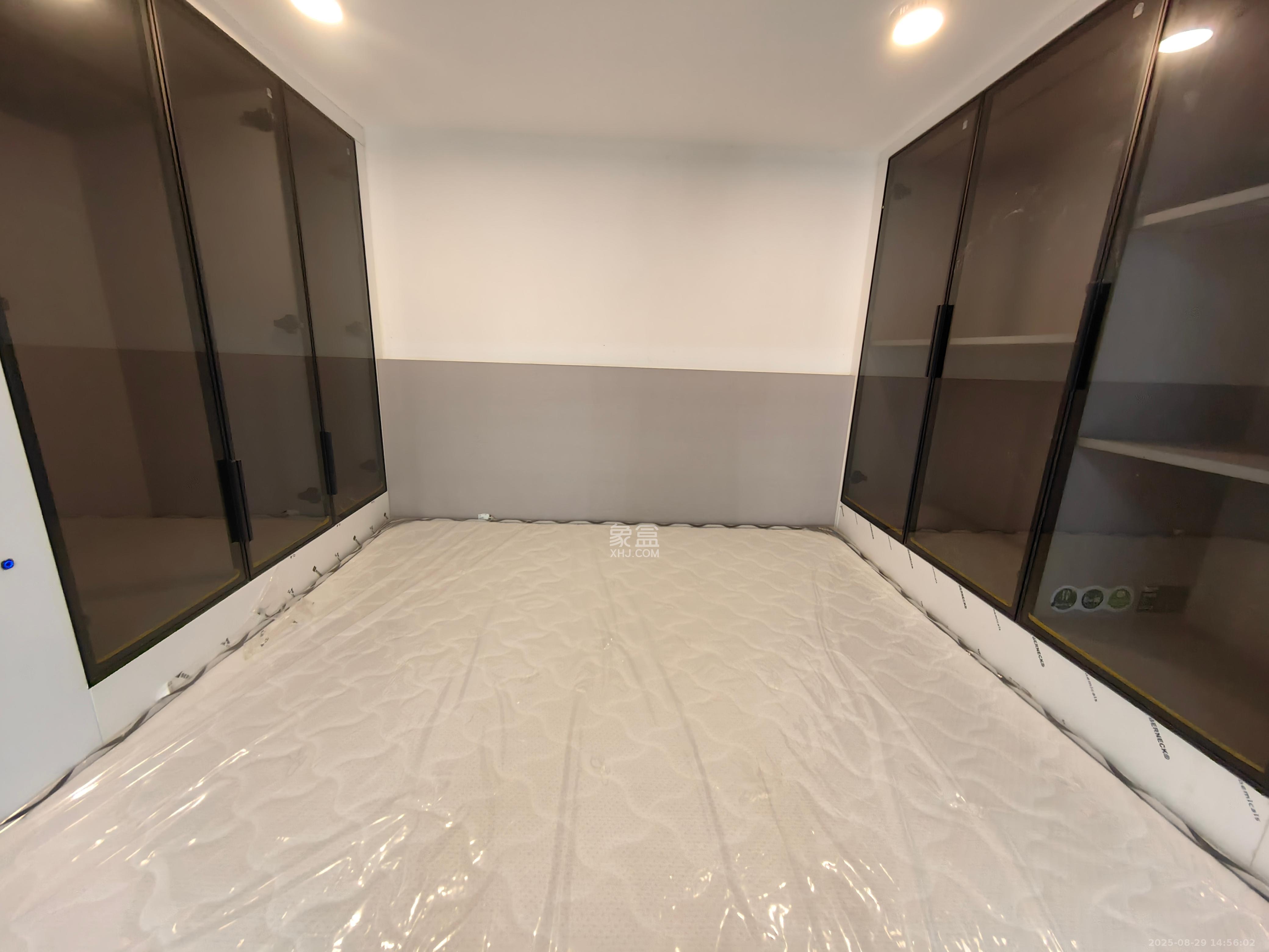 正荣梅溪紫阙台  2室1厅1卫    2100.0元/月 正荣梅溪紫阙台  2室1厅1卫    2100.0元/月室内图