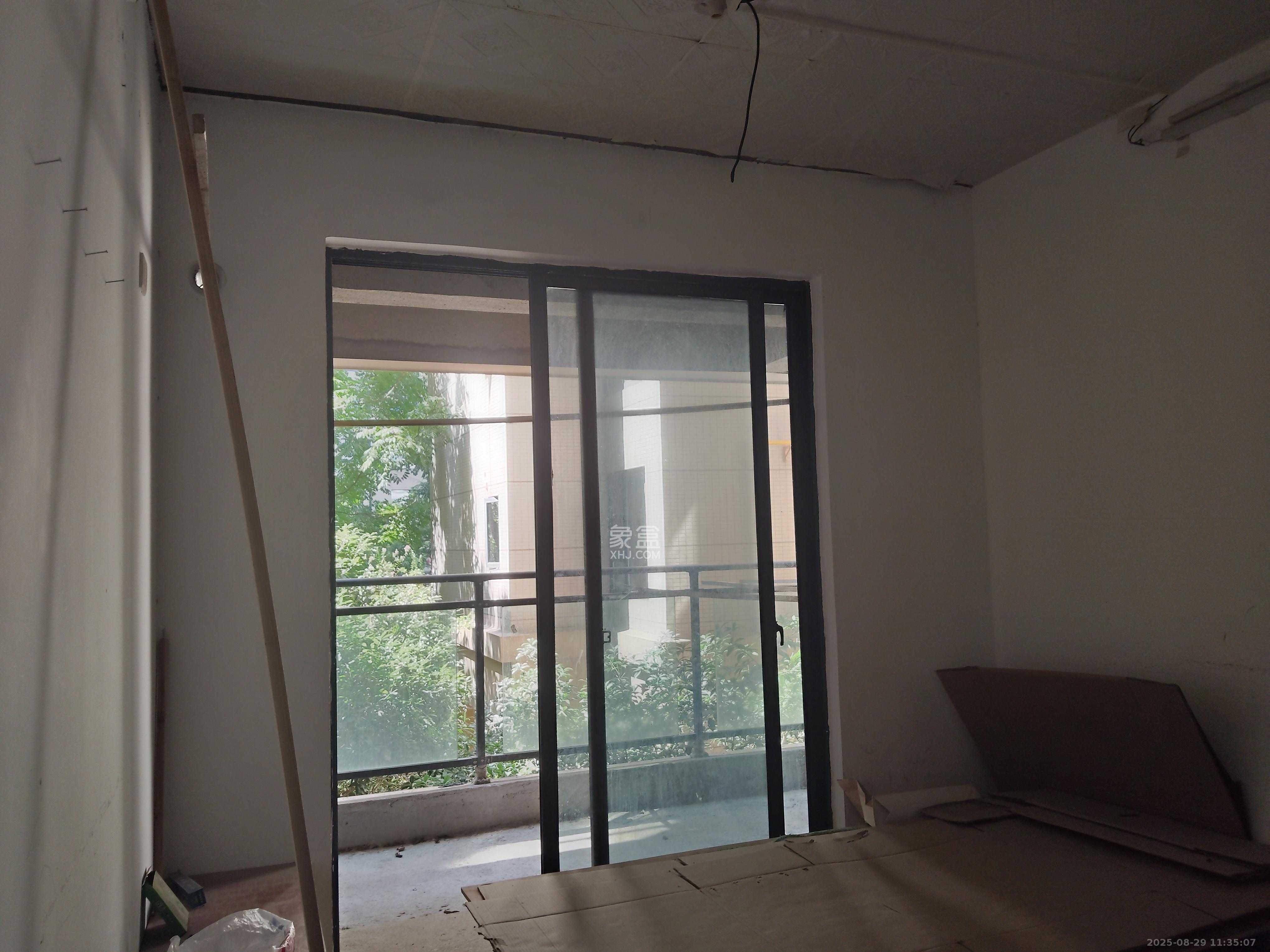 筑梦星园 4室2厅2卫 1000.0元/月 筑梦星园 4室2厅2卫 1000.0元/月室内图