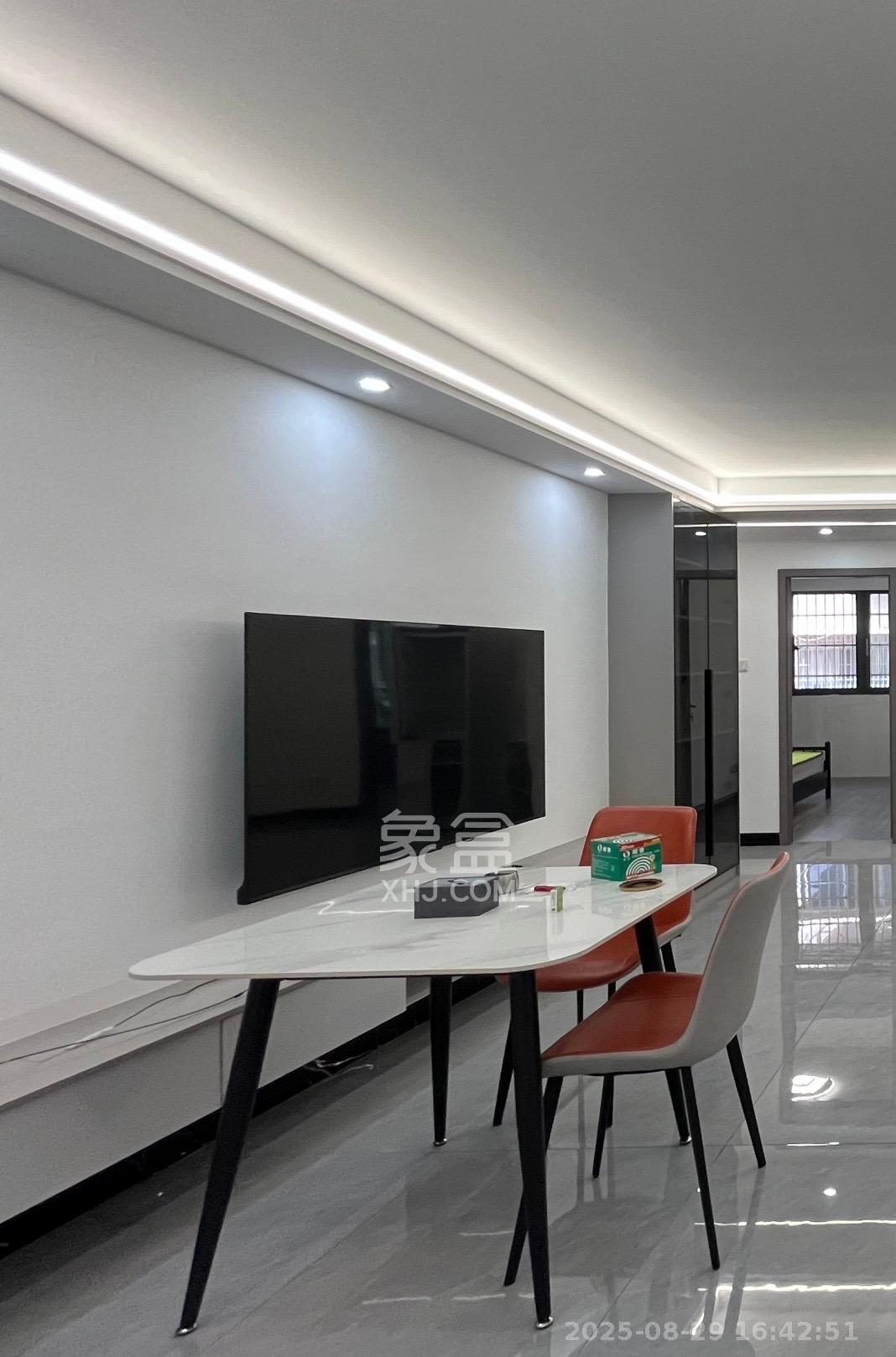 金泰小区  4室2厅3卫    4000.0元/月 金泰小区  4室2厅3卫    4000.0元/月室内图