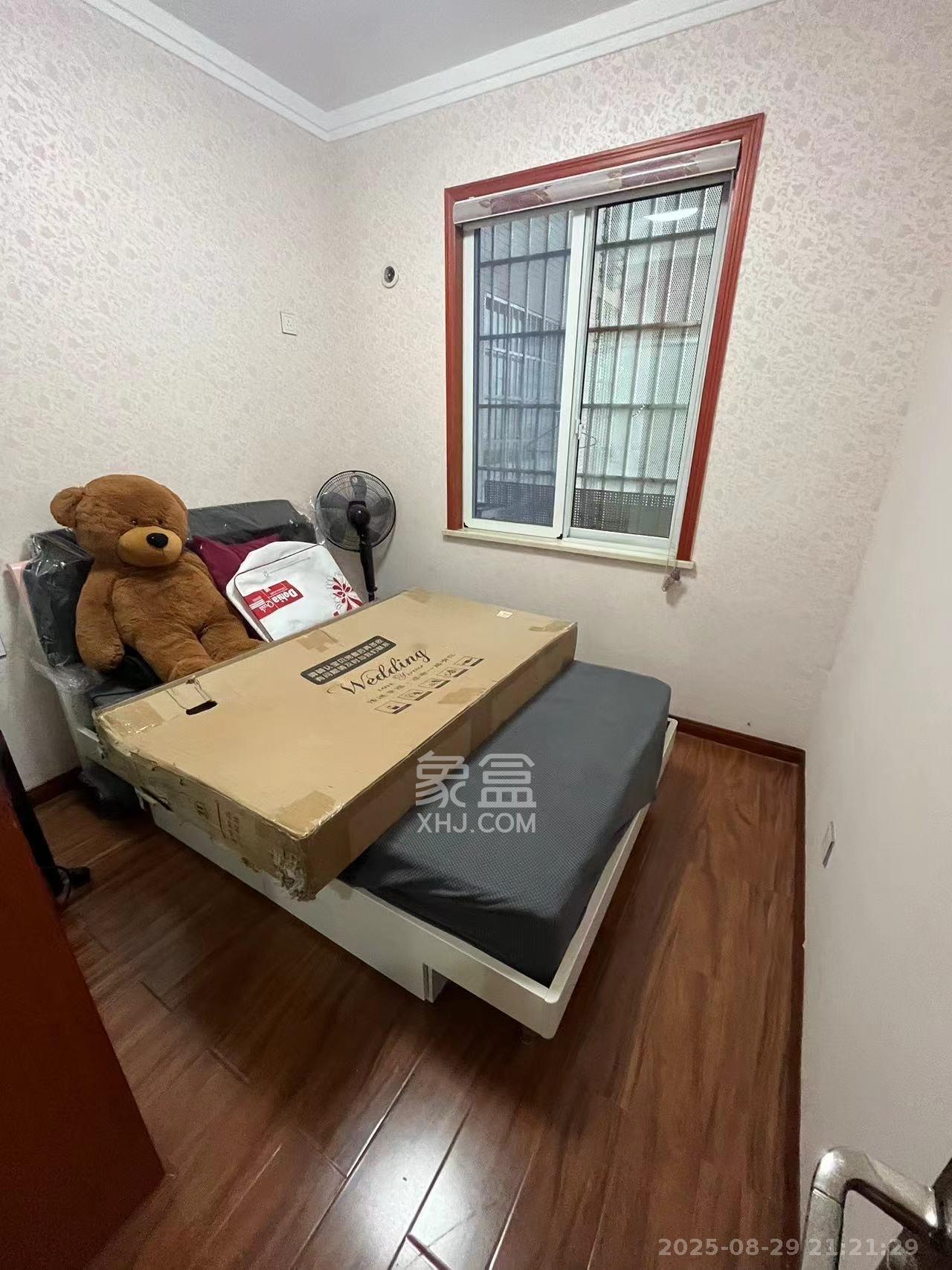 筑梦佳园 3室2厅1卫 2200.0元/月 筑梦佳园 3室2厅1卫 2200.0元/月室内图