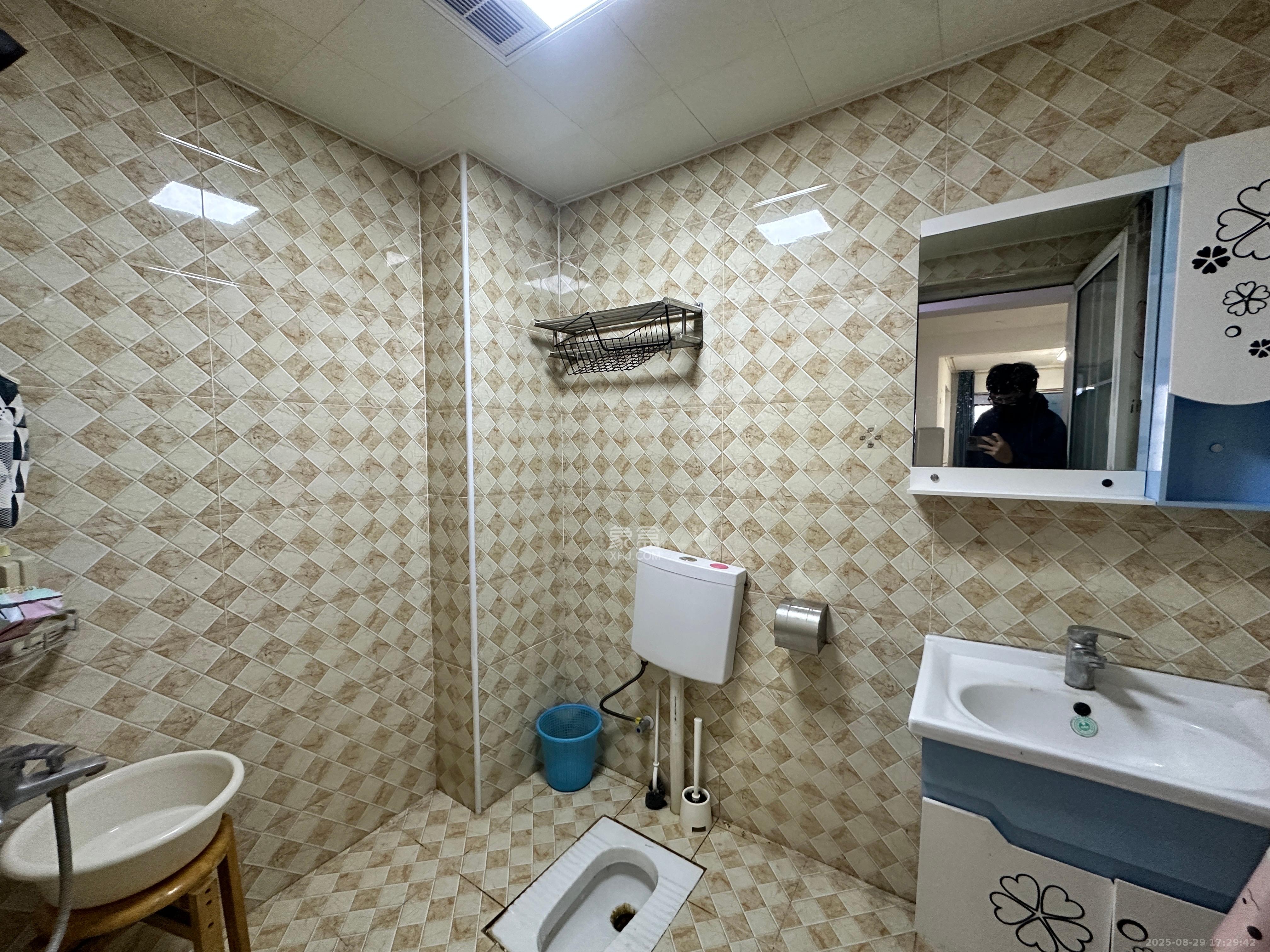 才子嘉都  3室2厅2卫    2150.0元/月室内图