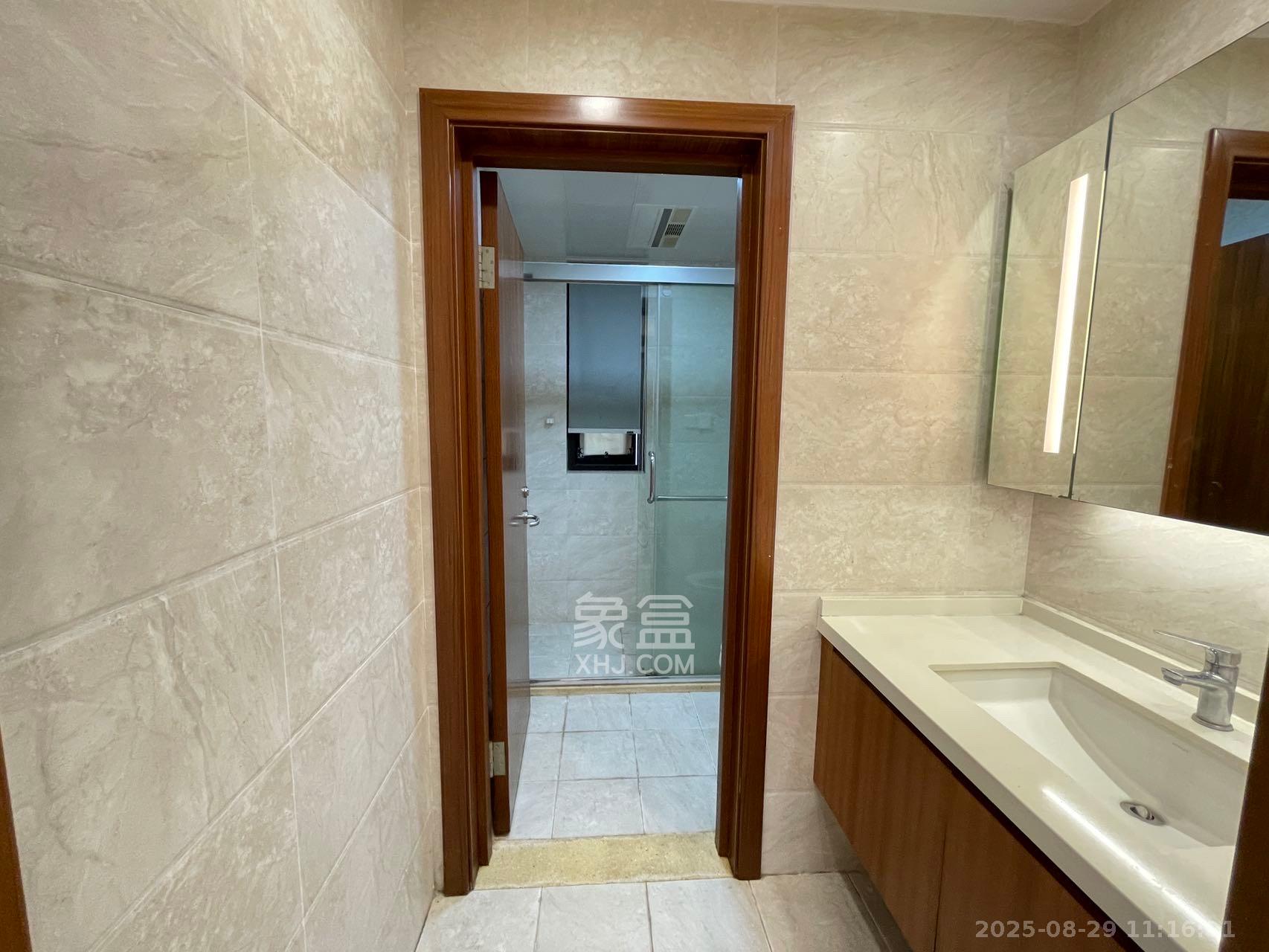 君合天玺  3室1厅2卫    3500.0元/月 君合天玺  3室1厅2卫    3500.0元/月室内图