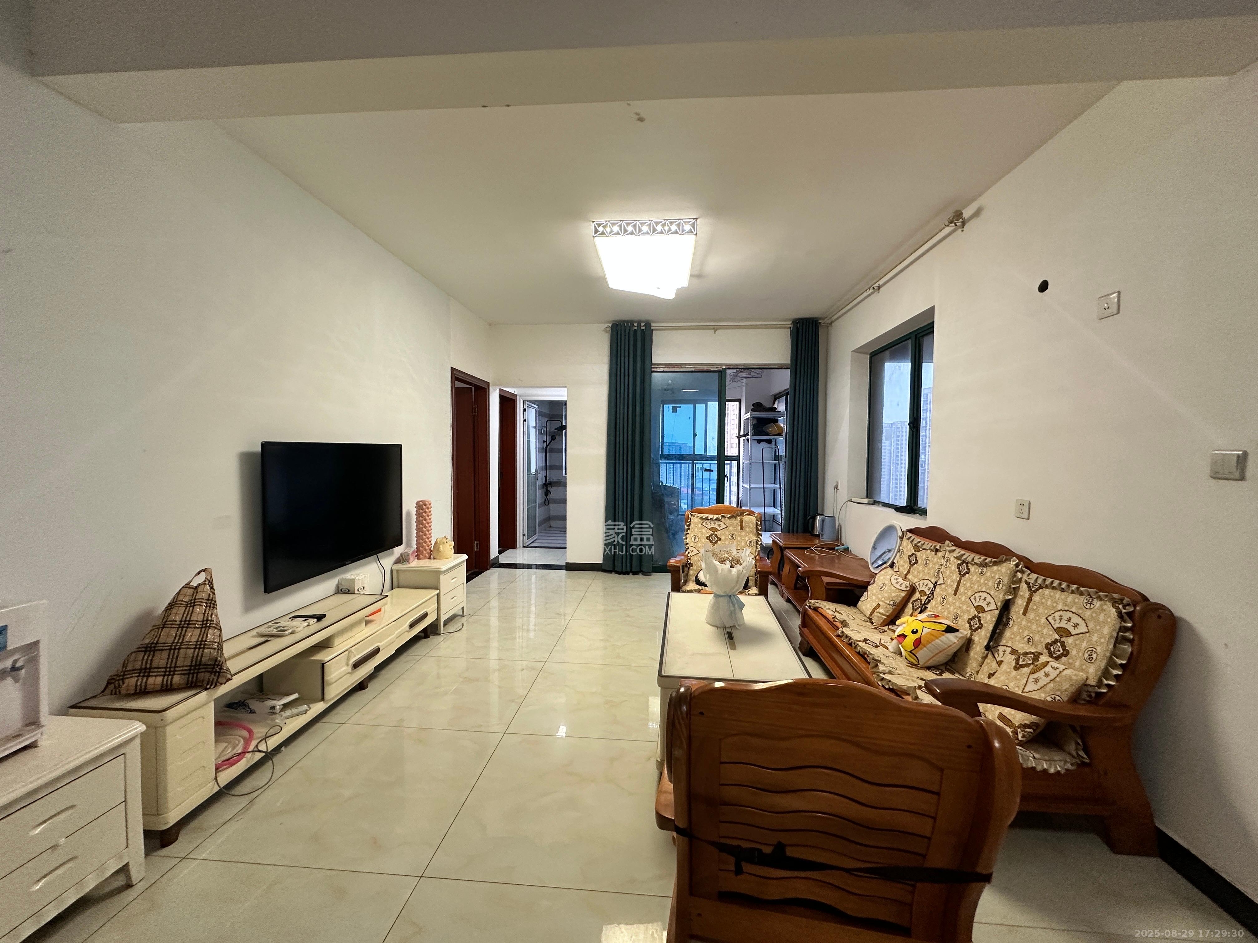 才子嘉都  3室2厅2卫    2150.0元/月