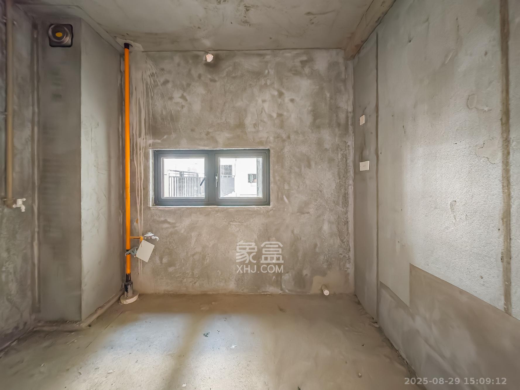 长沙北中心保利时代C区  3室2厅2卫    95.0万 长沙北中心保利时代C区  3室2厅2卫    95.0万厨房