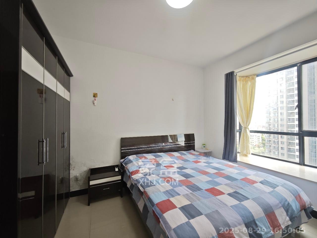 湘江世纪城悦江苑  3室2厅1卫    2600.0元/月室内图