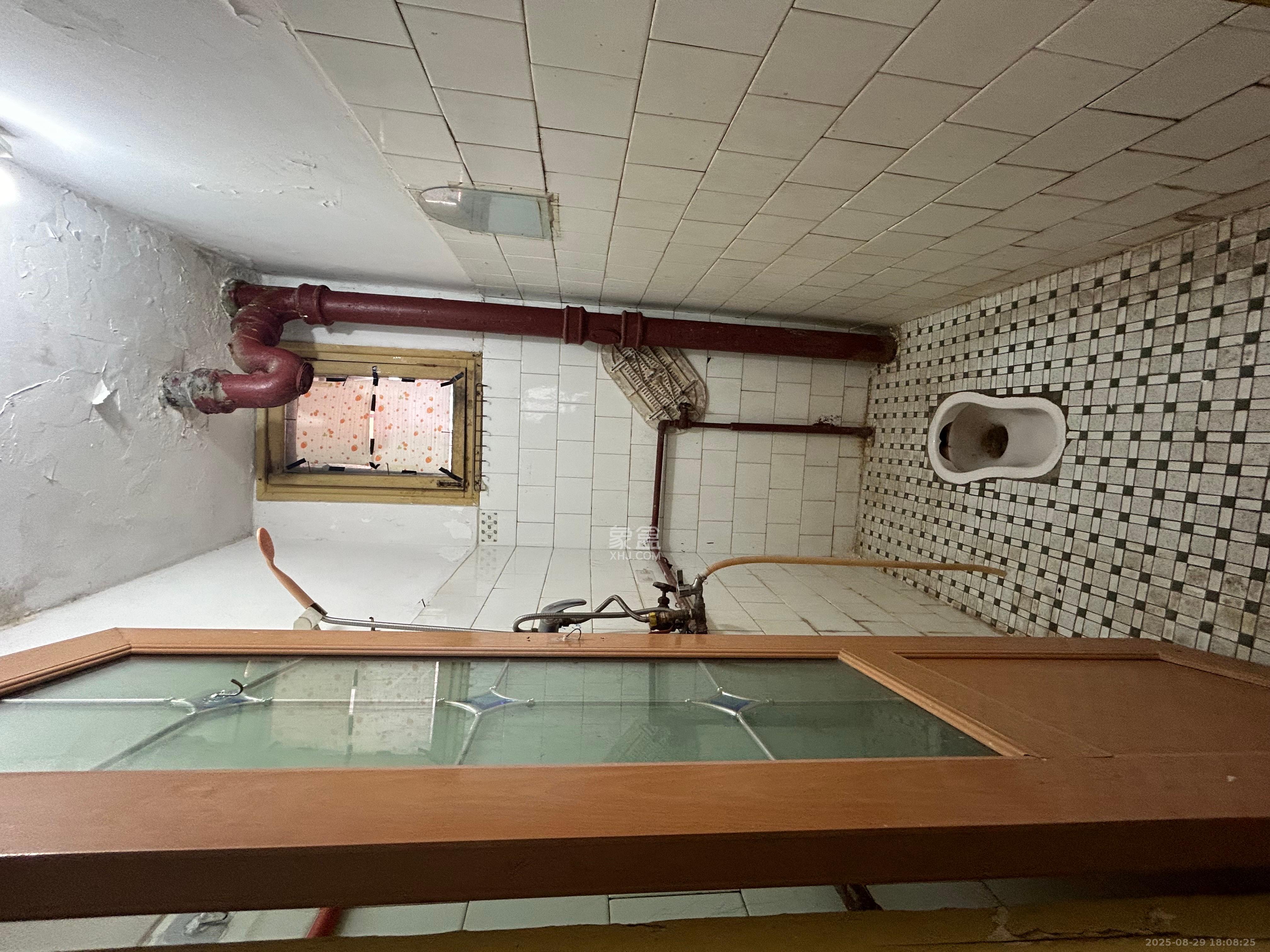 新兴小区(杨家山社区) 2室1厅1卫 1300.0元/月 新兴小区(杨家山社区) 2室1厅1卫 1300.0元/月室内图