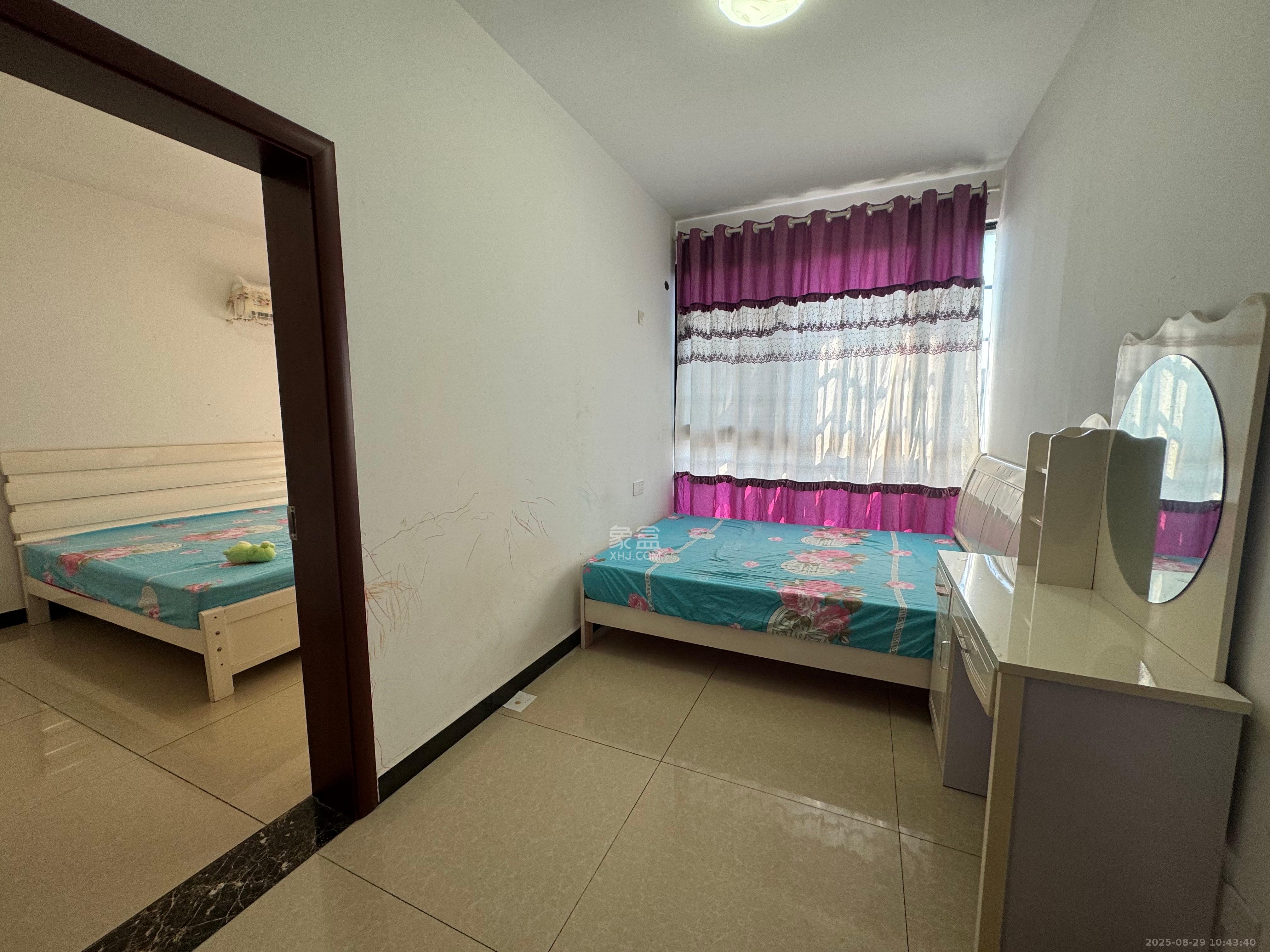 金鼎公园尚  3室2厅1卫    1650.0元/月 金鼎公园尚  3室2厅1卫    1650.0元/月室内图