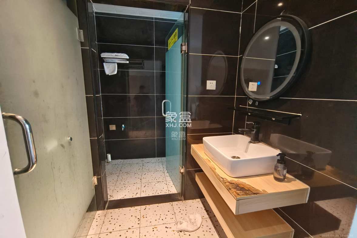 长城万悦汇 1室1厅1卫 1200.0元/月 长城万悦汇 1室1厅1卫 1200.0元/月室内图