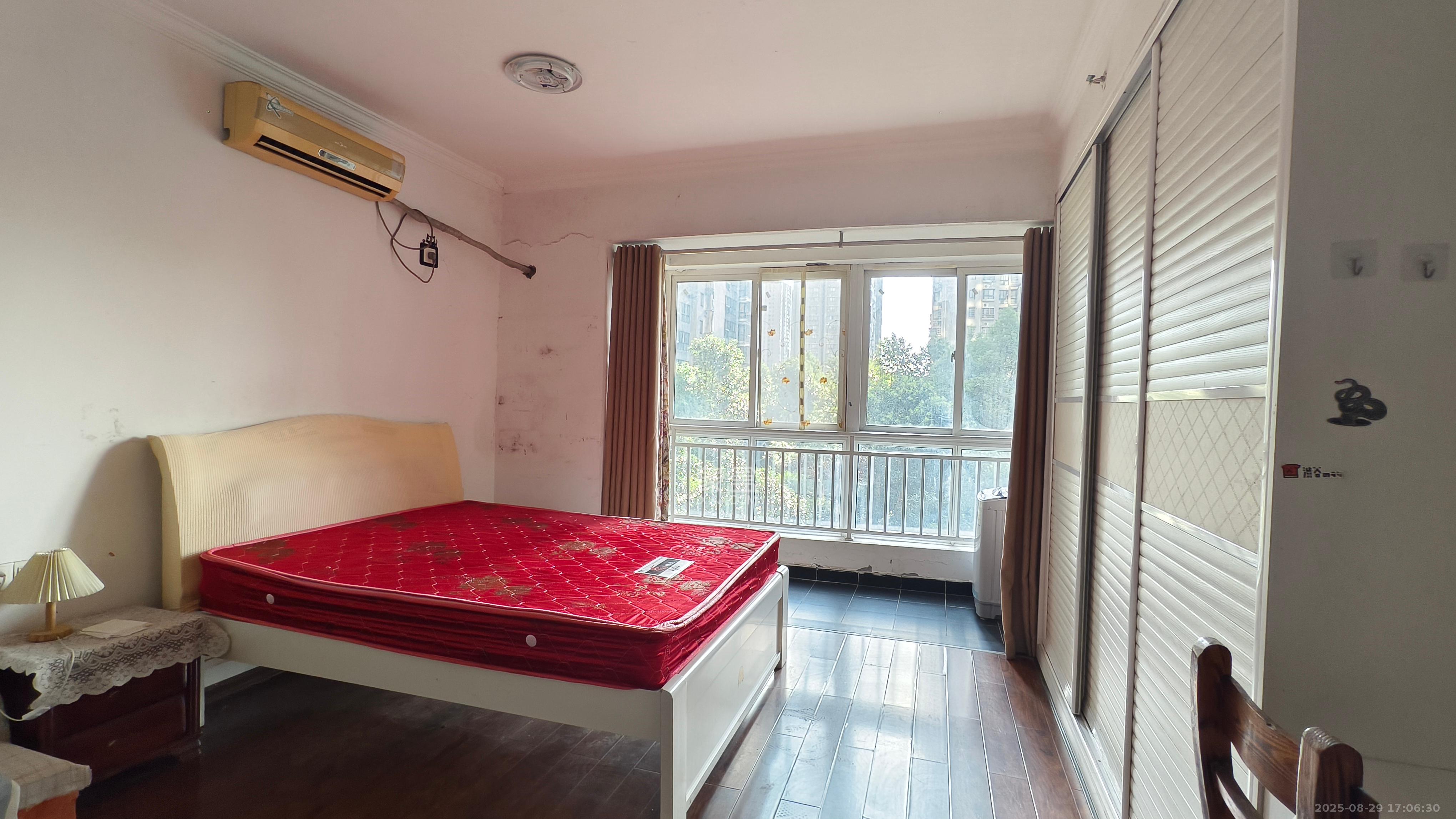 时代星城 1室1厅1卫 1000.0元/月 时代星城 1室1厅1卫 1000.0元/月室内图