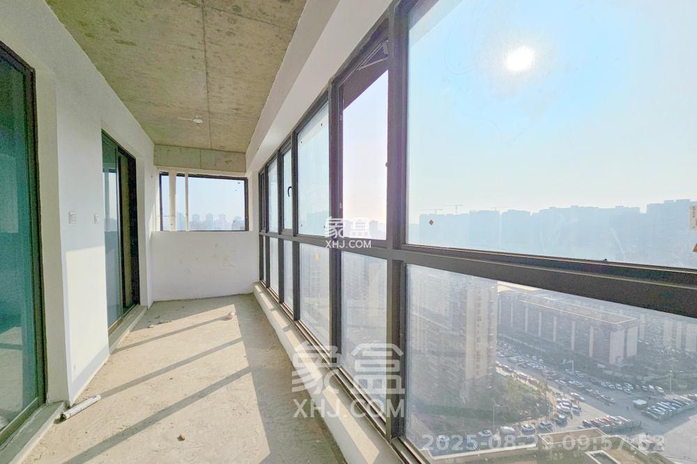 明昇壹城(明昇时代广场)二期  3室2厅2卫    2000.0元/月 明昇壹城(明昇时代广场)二期  3室2厅2卫    2000.0元/月室内图