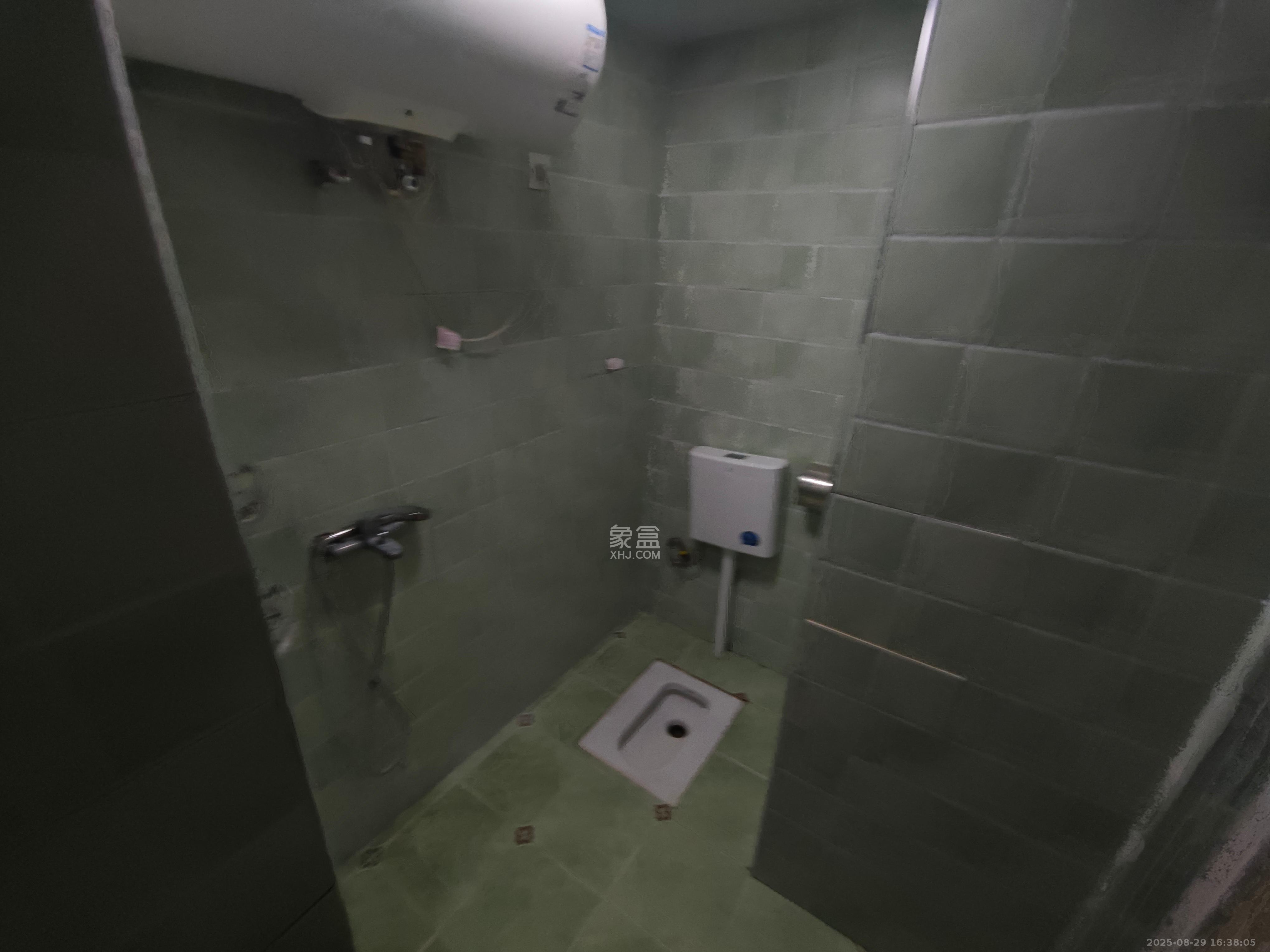 梅溪国际公寓(步步高新天地) 1室1厅1卫 1600.0元/月 梅溪国际公寓(步步高新天地) 1室1厅1卫 1600.0元/月室内图