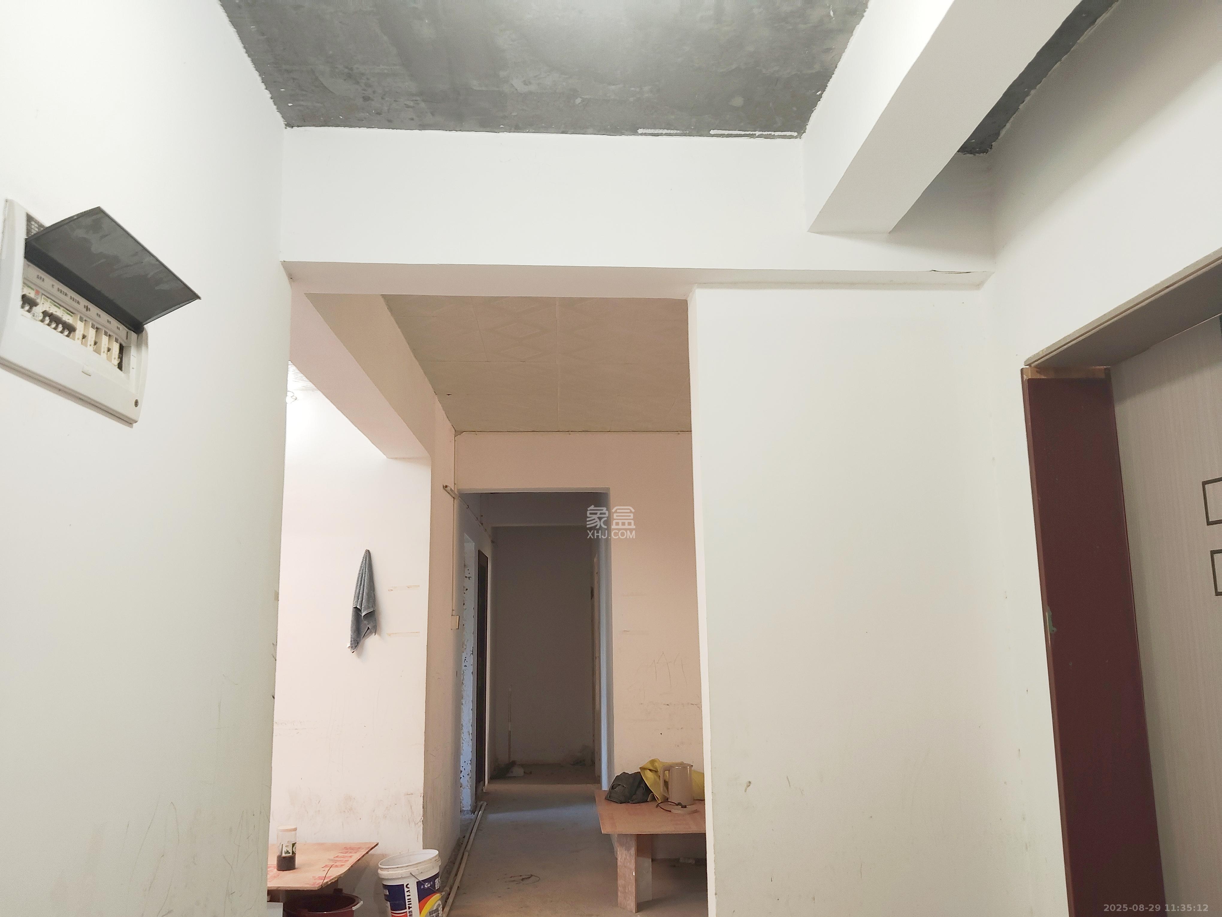 筑梦星园  4室2厅2卫    1000.0元/月室内图