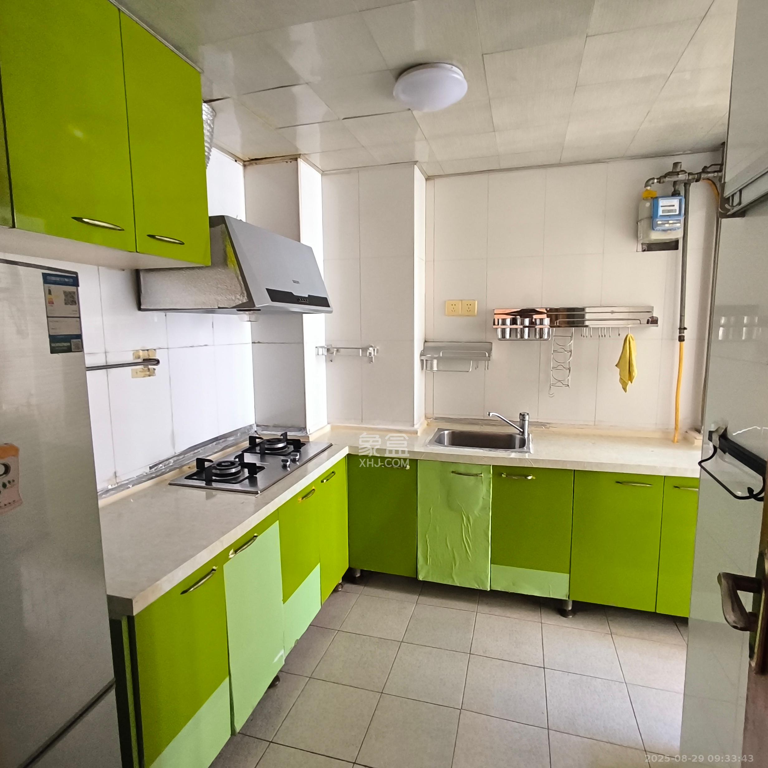 嘉逸名庭  2室1厅1卫    2300.0元/月 嘉逸名庭  2室1厅1卫    2300.0元/月室内图