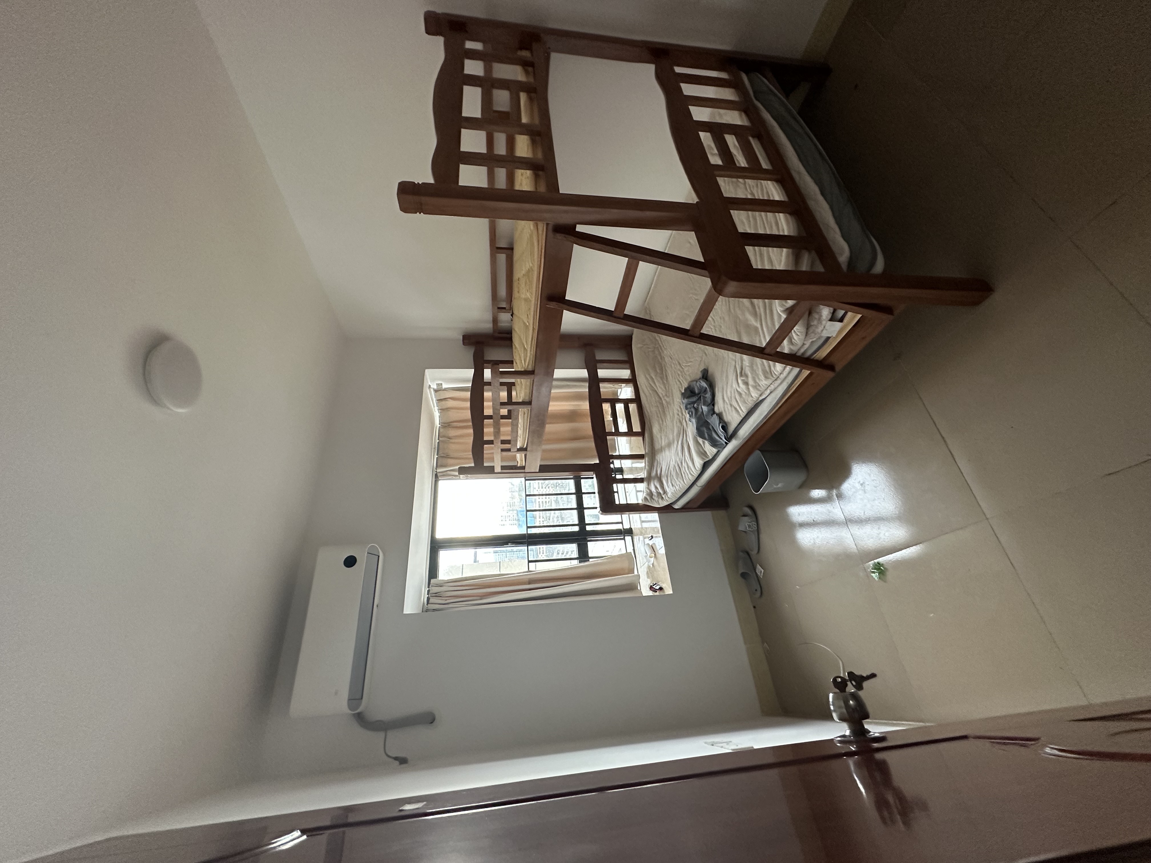 冠盛天泽园 4室1厅2卫 3500.0元/月 冠盛天泽园 4室1厅2卫 3500.0元/月室内图