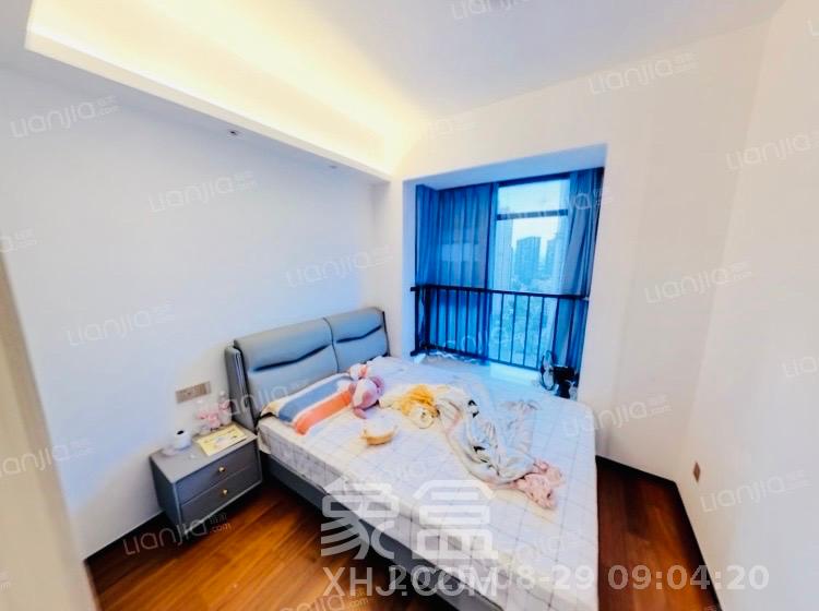 北辰瀚江府  3室2厅2卫    6000.0元/月室内图