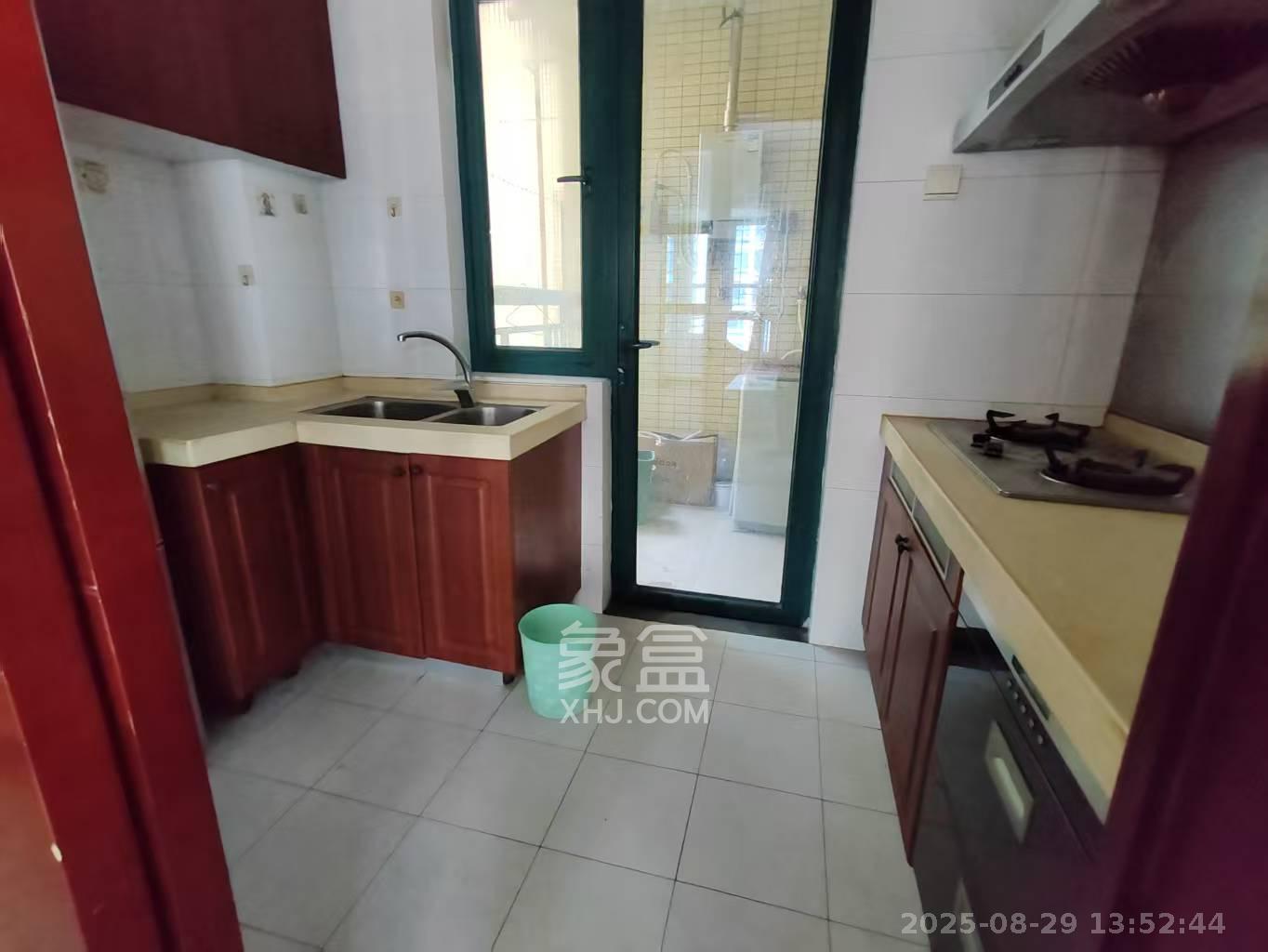 恒大名都  3室2厅2卫    1600.0元/月 恒大名都  3室2厅2卫    1600.0元/月室内图