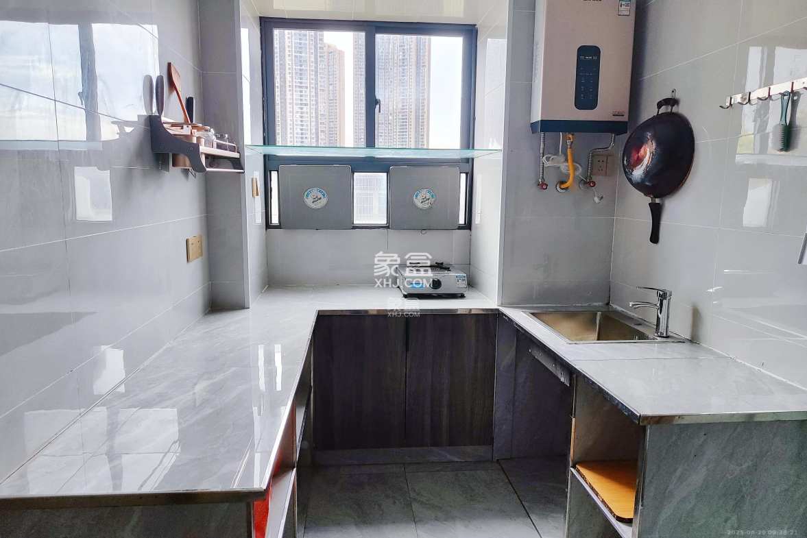 陈家湖小区  2室1厅1卫    2000.0元/月 陈家湖小区  2室1厅1卫    2000.0元/月室内图