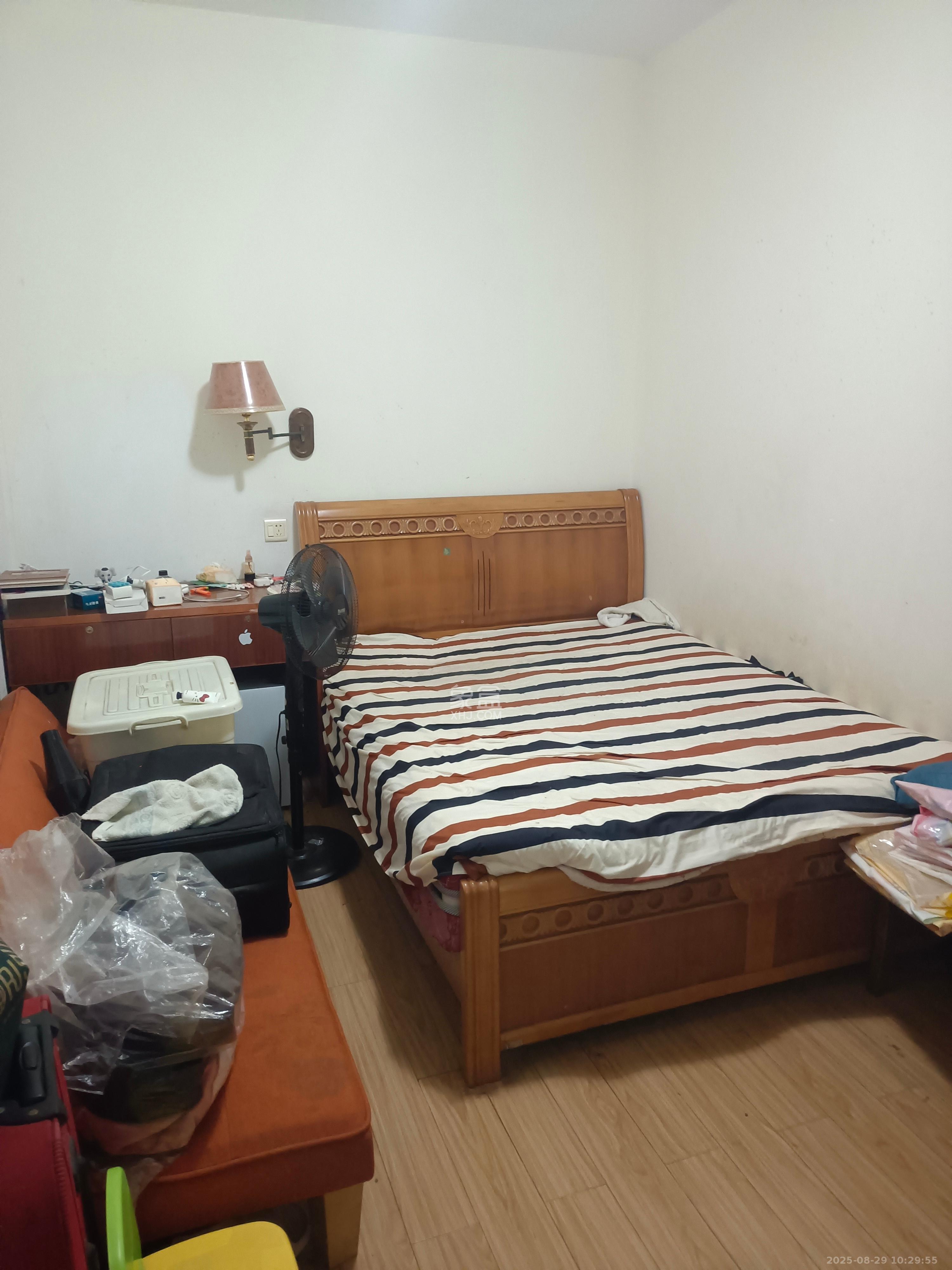 明城公寓 3室2厅1卫 2000.0元/月 明城公寓 3室2厅1卫 2000.0元/月室内图