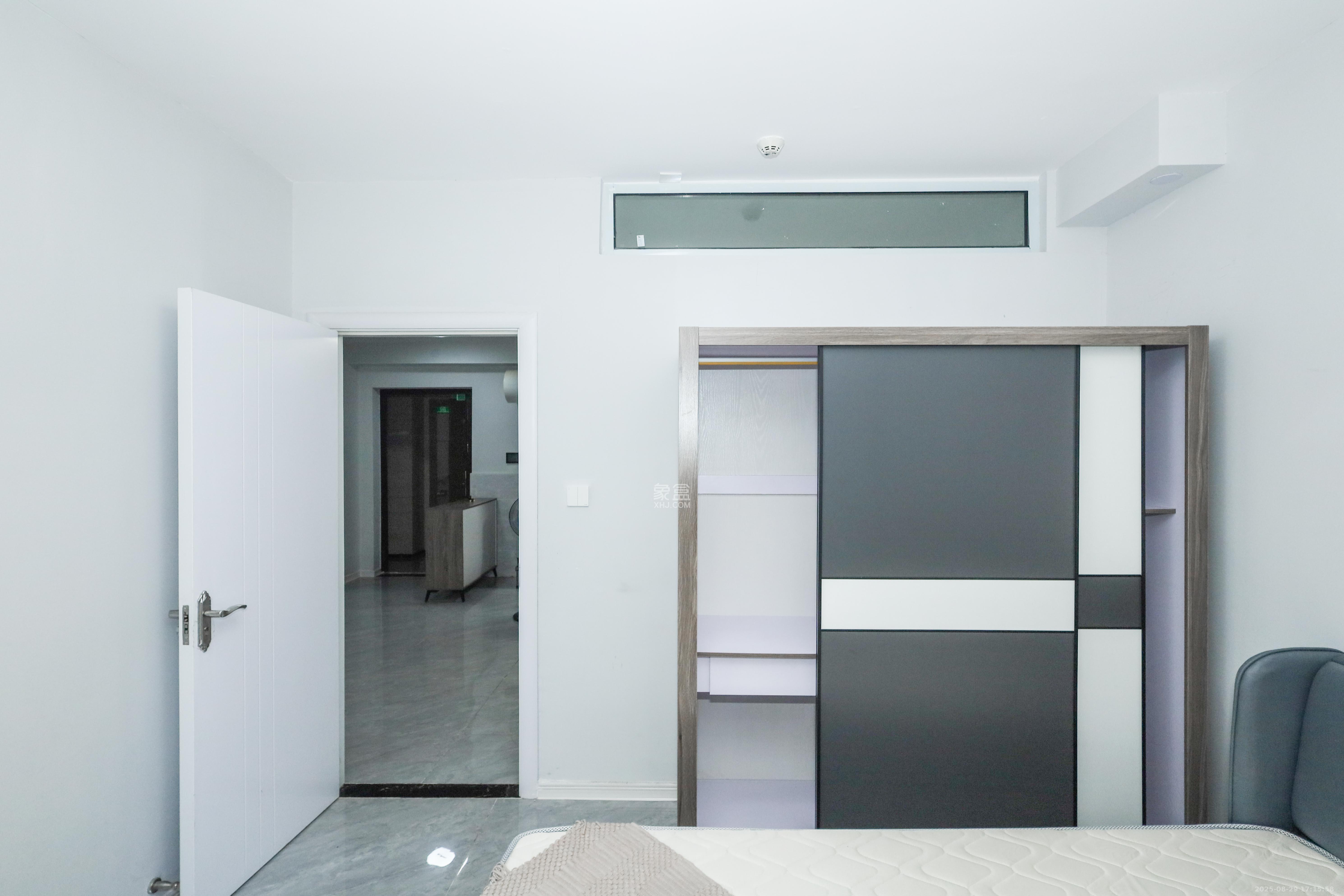 建发央著  2室2厅1卫   79.00万卧室