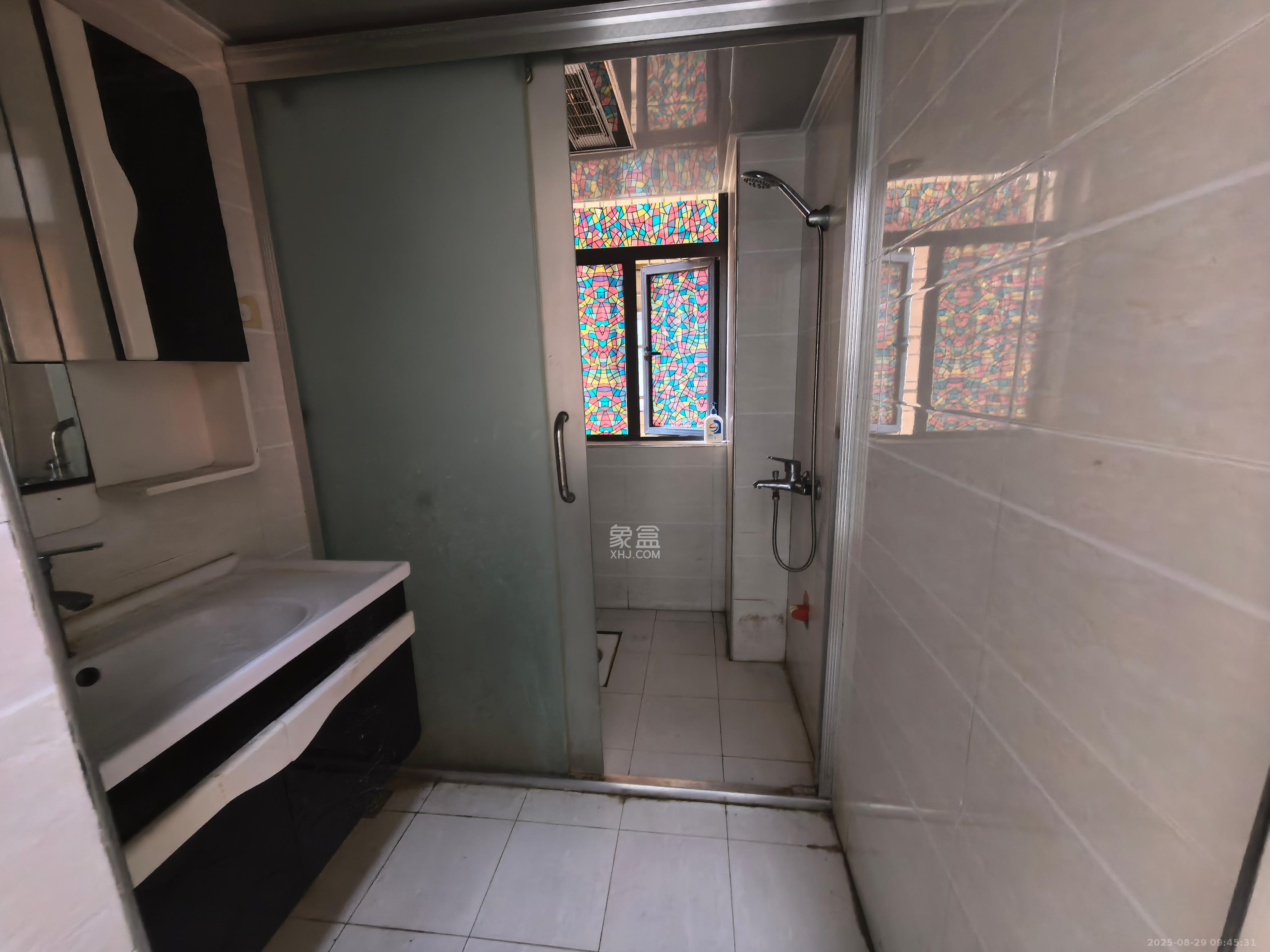 好望谷  2室2厅1卫    1400.0元/月室内图