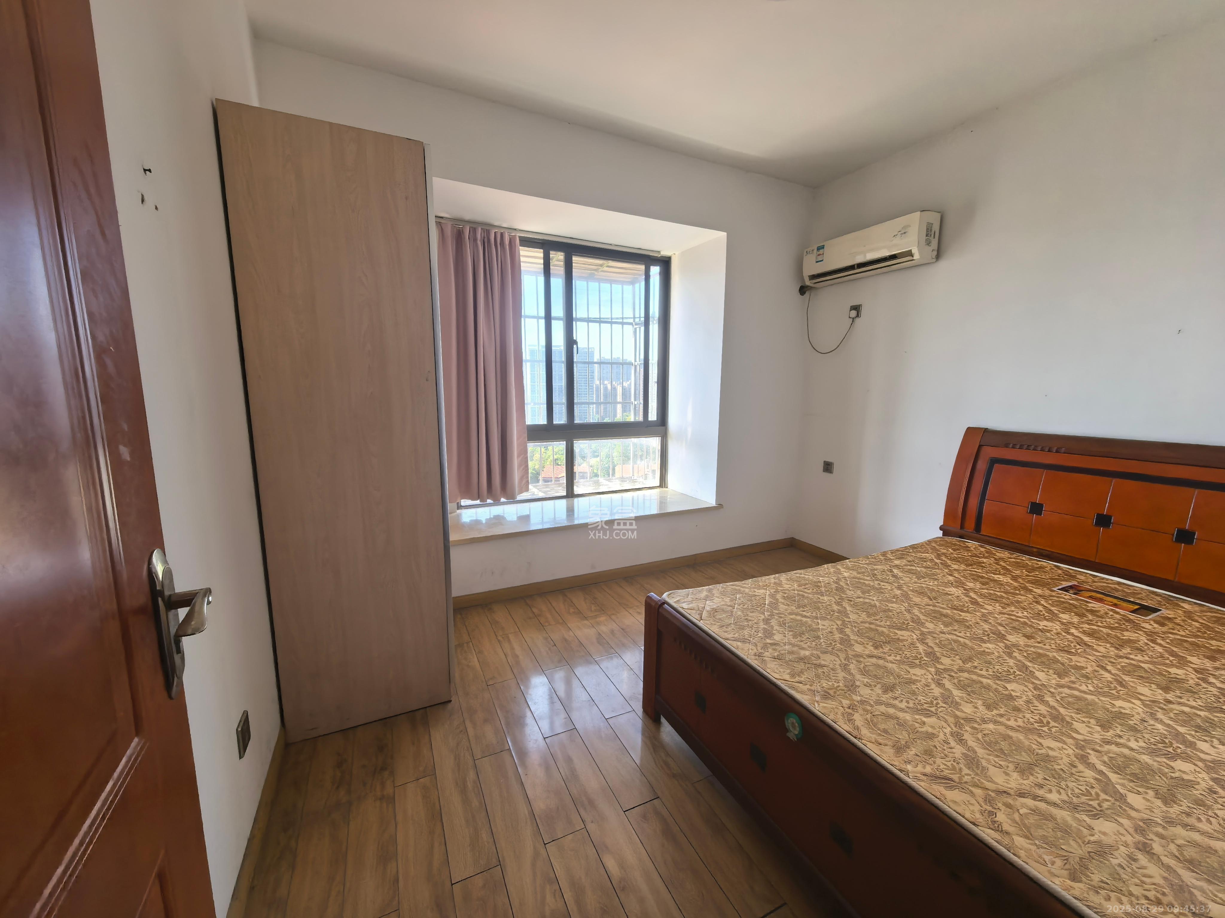 好望谷  2室2厅1卫    1400.0元/月室内图