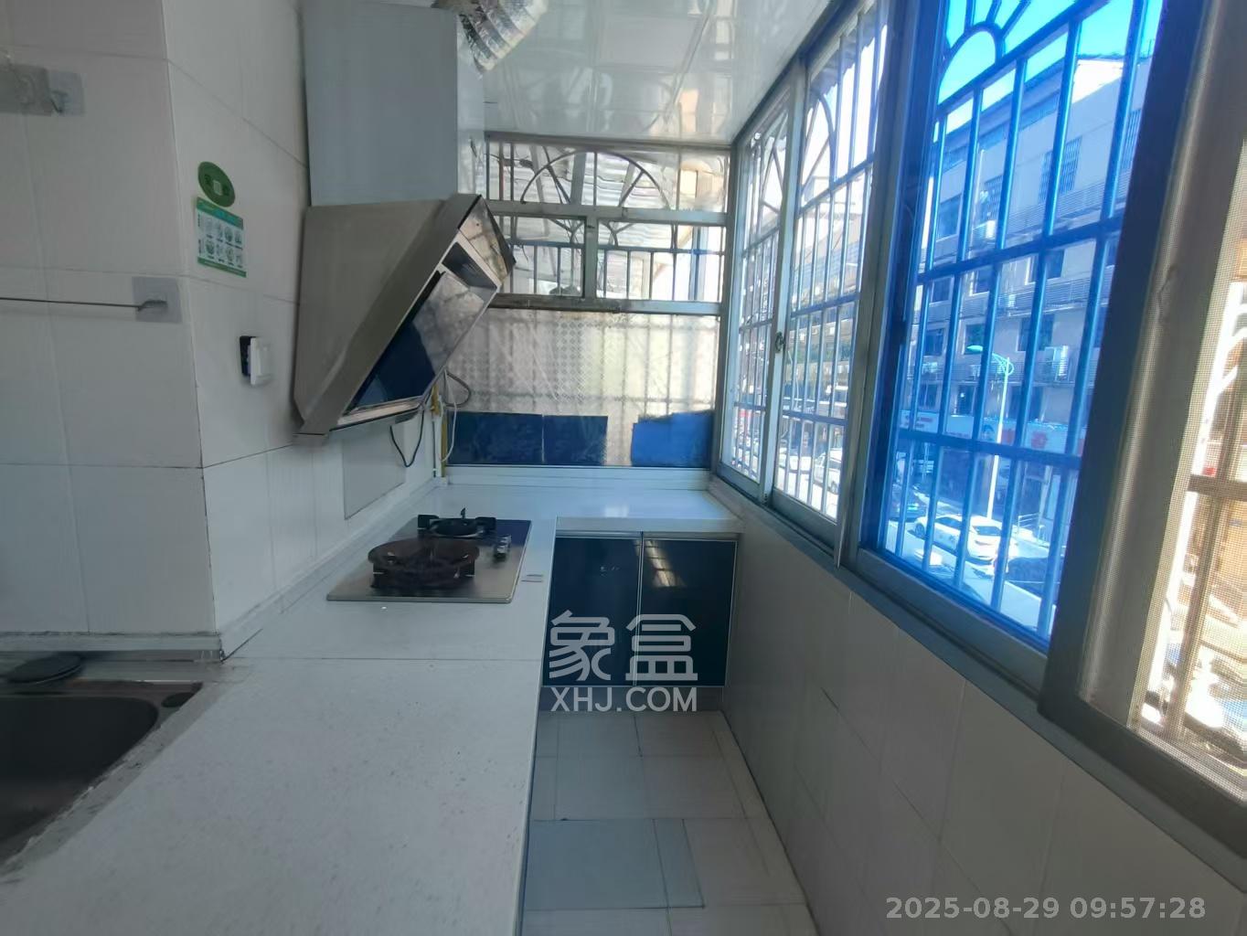 化油器厂宿舍  2室2厅1卫   2200.00元/月室内图