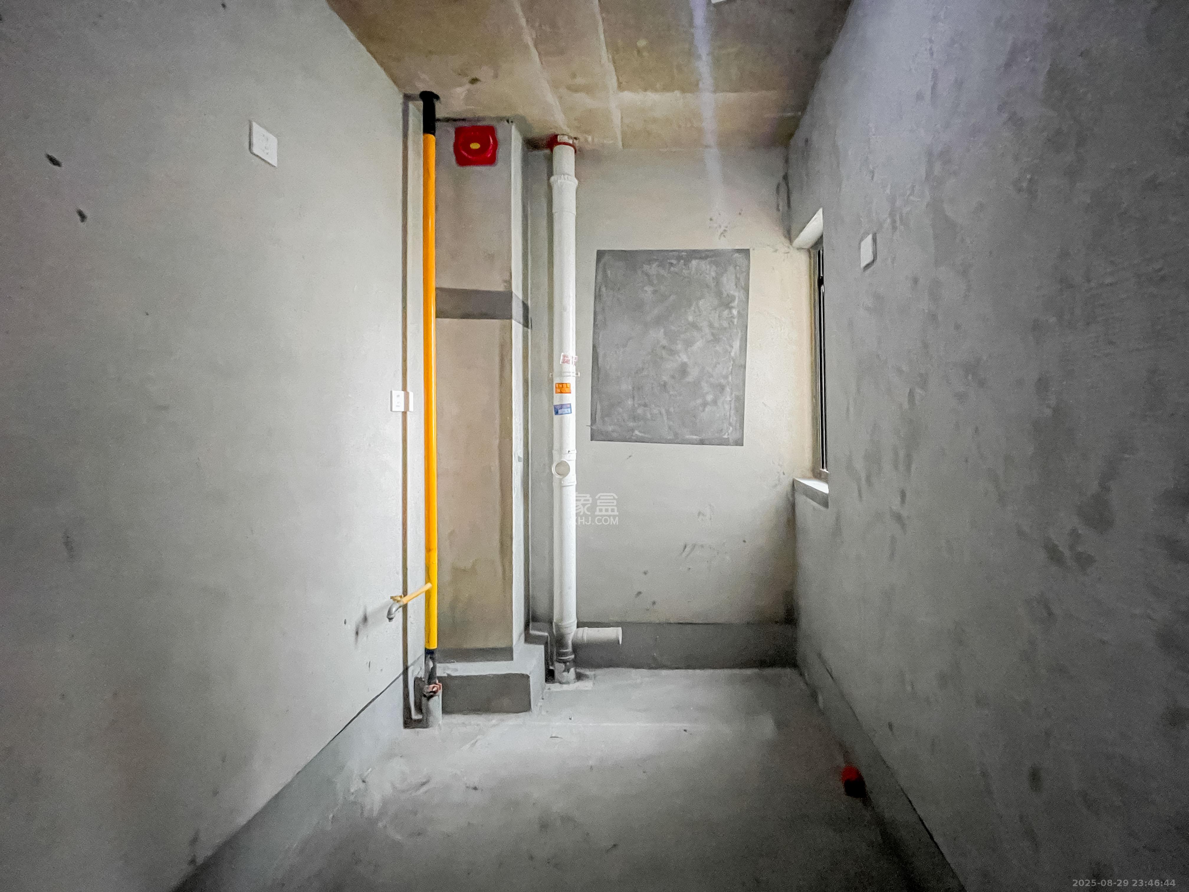 华远空港国际城 3室2厅1卫 46.2万 华远空港国际城 3室2厅1卫 46.2万厨房