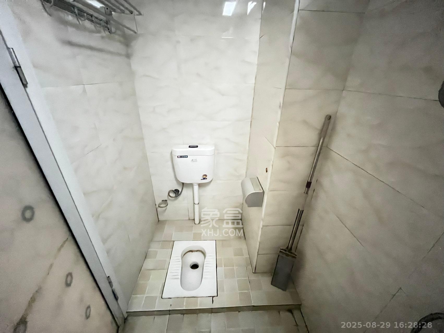 万科魅力之城  1室0厅0卫    1300.0元/月 万科魅力之城  1室0厅0卫    1300.0元/月室内图