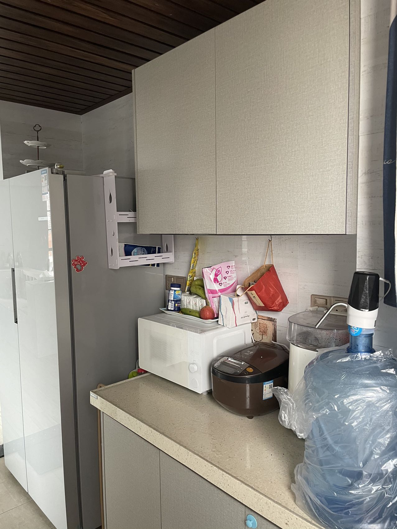 海悦东方  3室2厅2卫    4000.0元/月 海悦东方  3室2厅2卫    4000.0元/月室内图