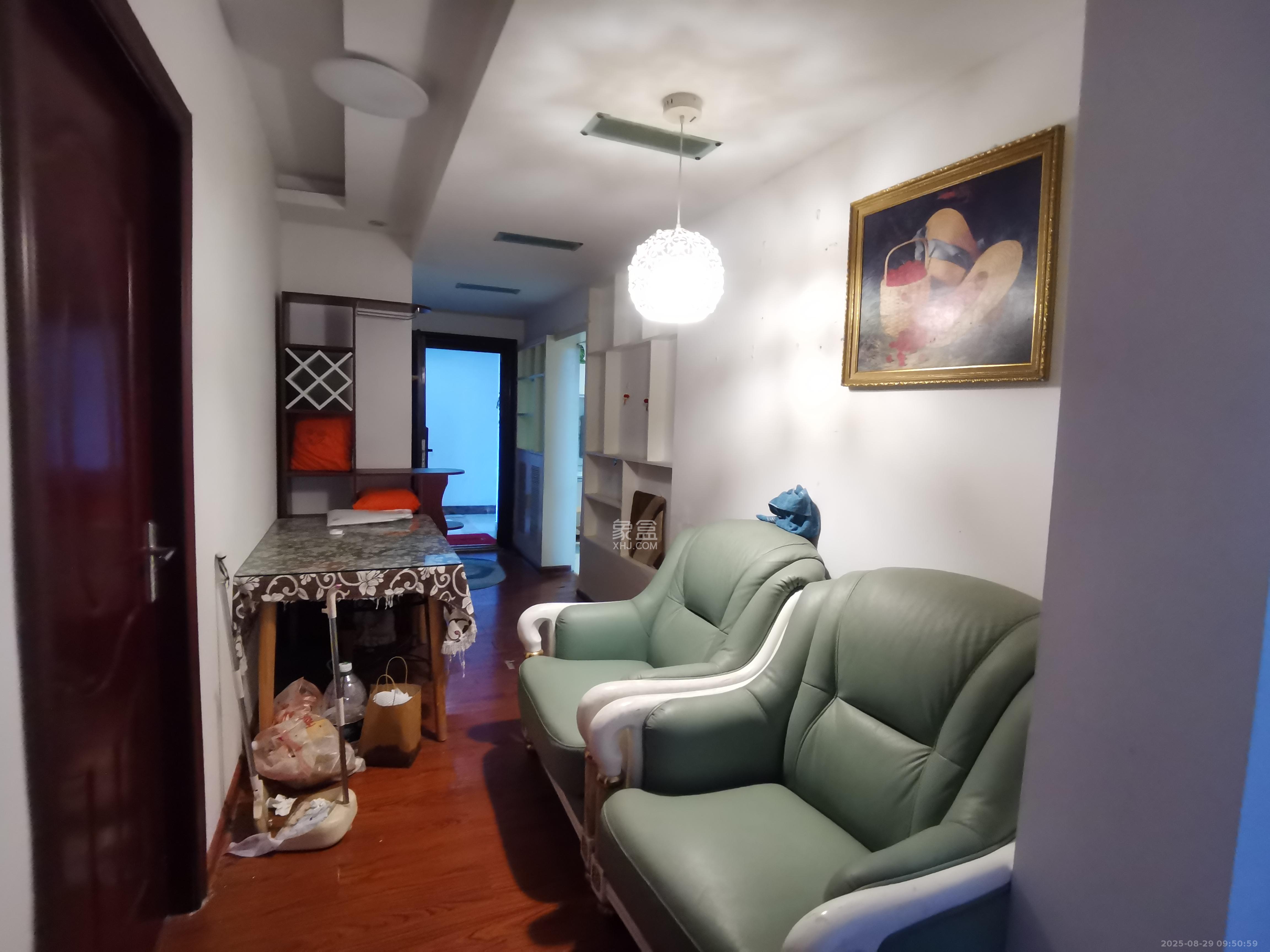 铂宫  1室2厅2卫    1000.0元/月室内图