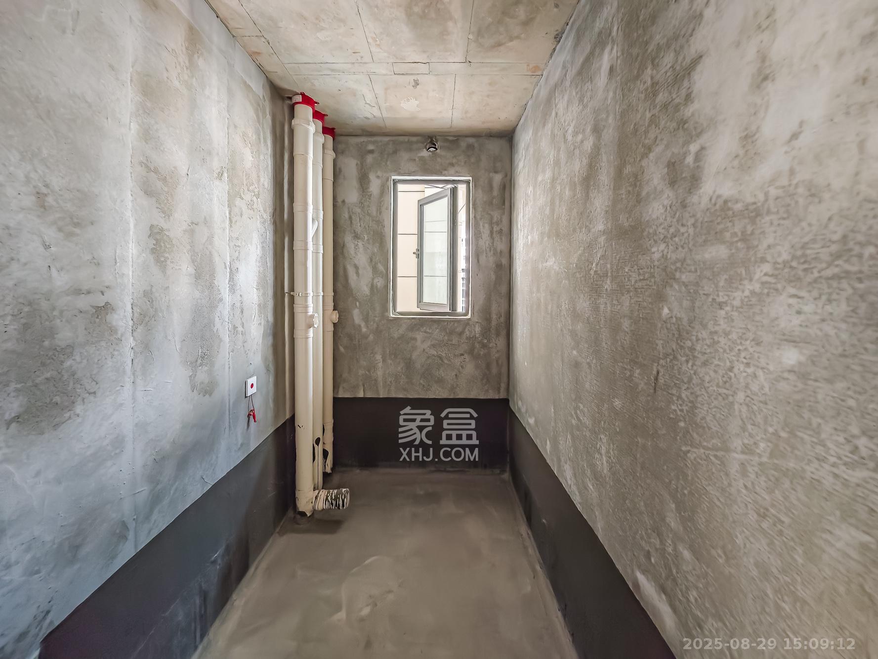 长沙北中心保利时代C区  3室2厅2卫    95.0万 长沙北中心保利时代C区  3室2厅2卫    95.0万卫生间