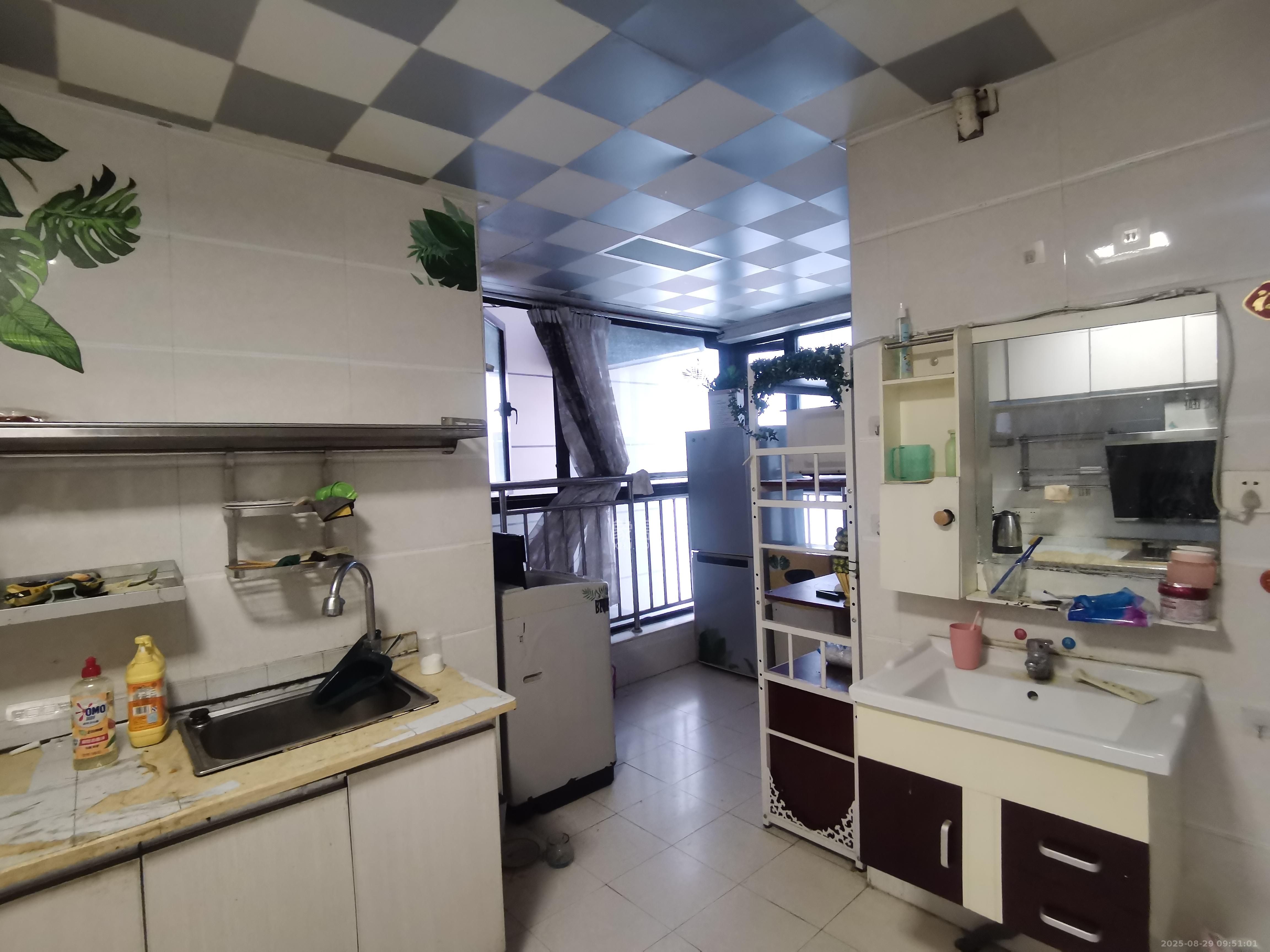 铂宫 1室2厅2卫 1000.0元/月 铂宫 1室2厅2卫 1000.0元/月室内图