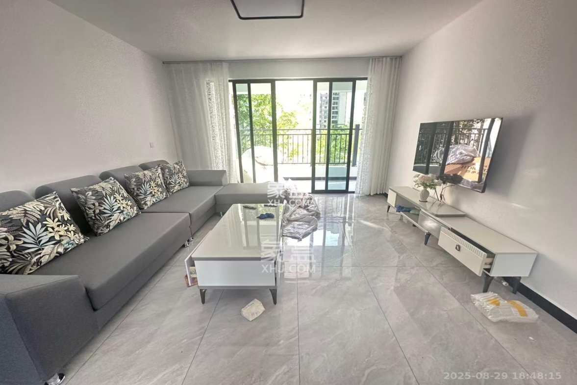 青竹湖曦园  4室2厅2卫    3000.0元/月 青竹湖曦园  4室2厅2卫    3000.0元/月室内图