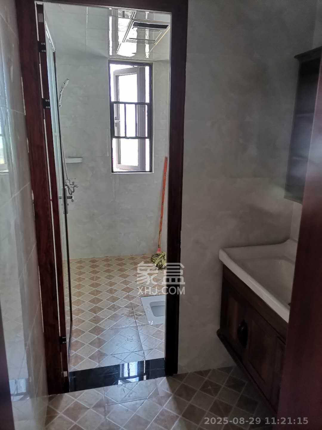 融创融公馆（融创臻苑）  4室2厅2卫    2300.0元/月室内图