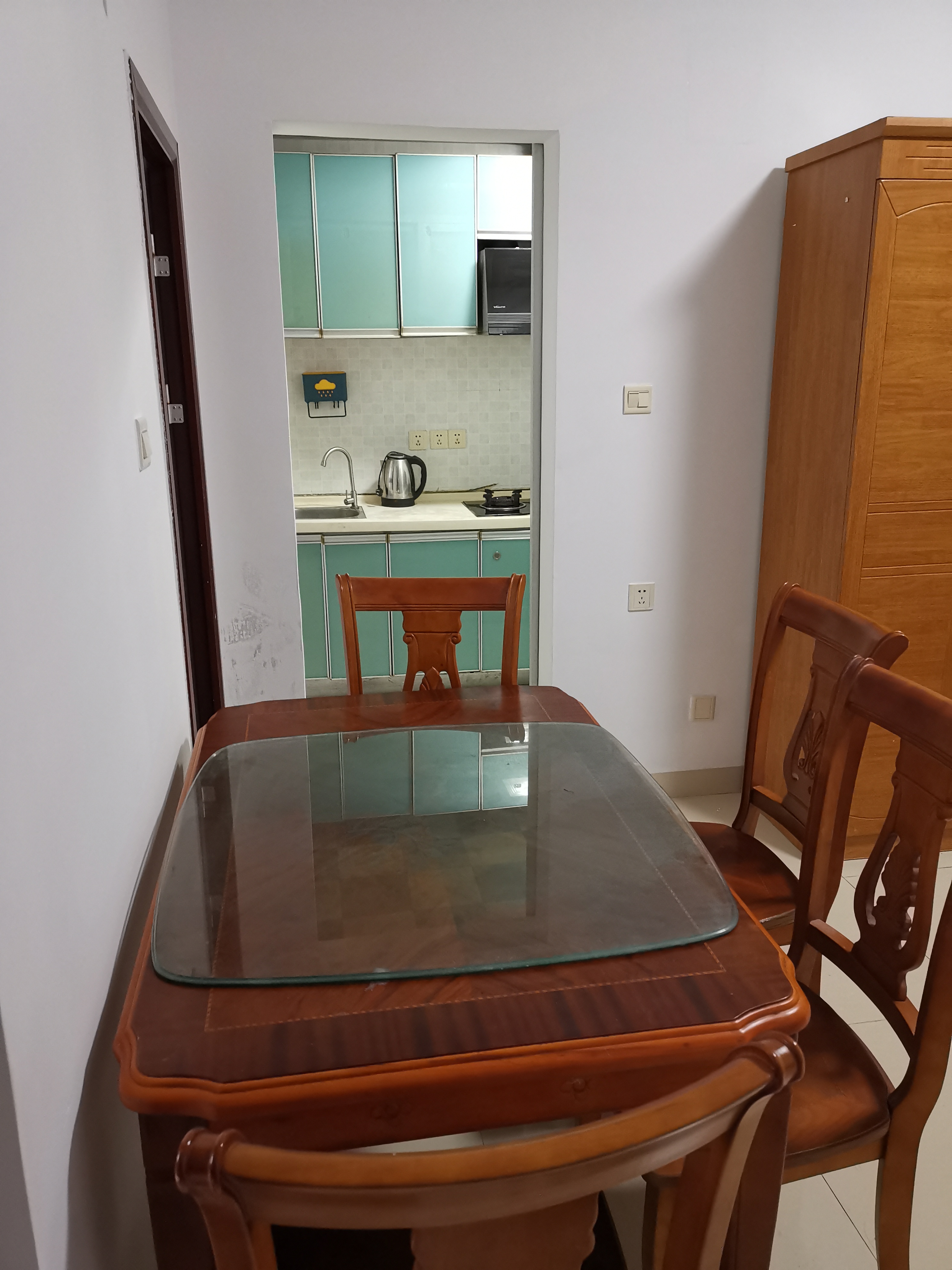 四季华庭龙城 1室1厅0卫 1500.0元/月 四季华庭龙城 1室1厅0卫 1500.0元/月室内图