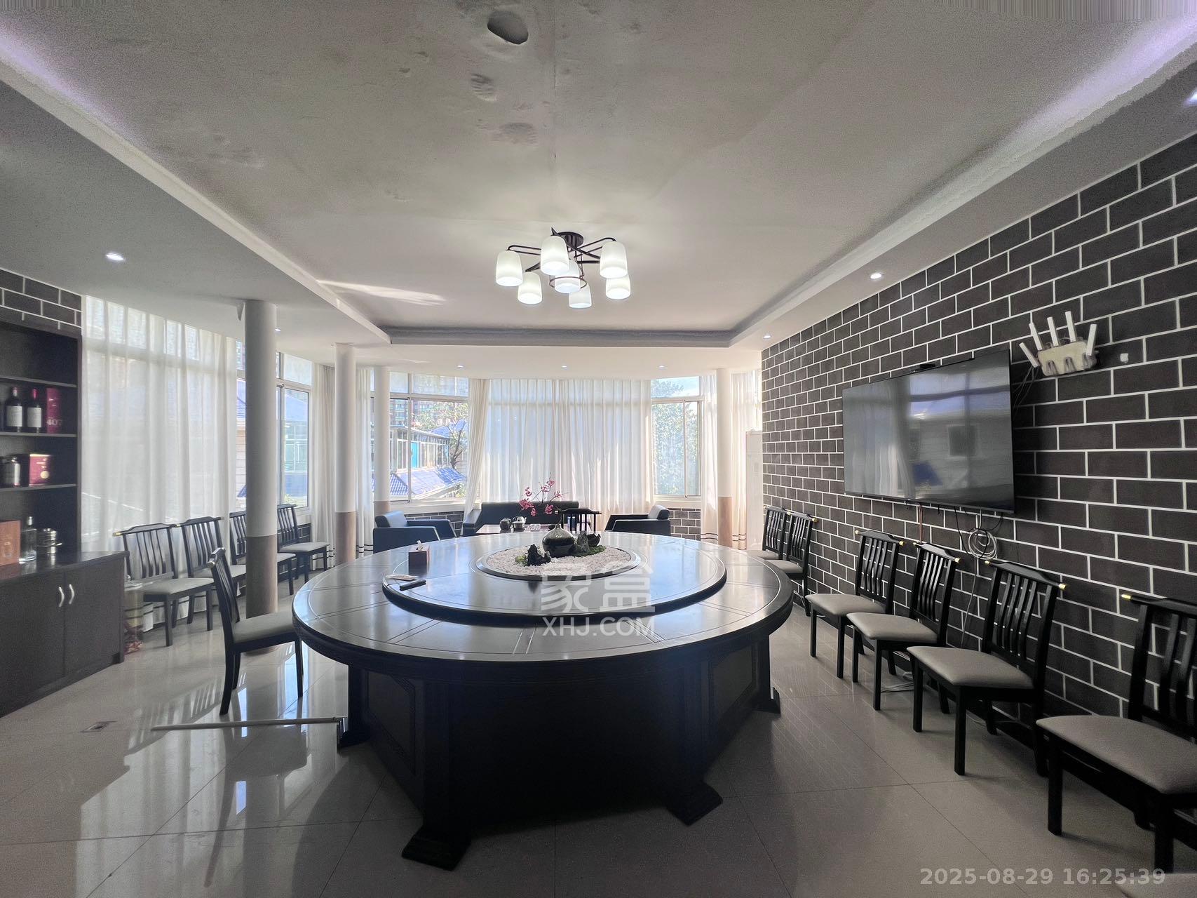 友谊社区（安置区、别墅区）  8室2厅3卫    16000.0元/月室内图