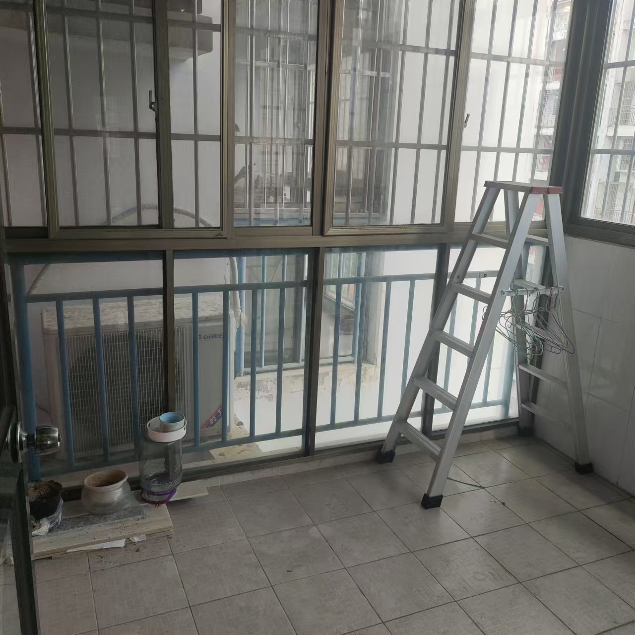 水云天 3室2厅2卫 2800.0元/月 水云天 3室2厅2卫 2800.0元/月室内图