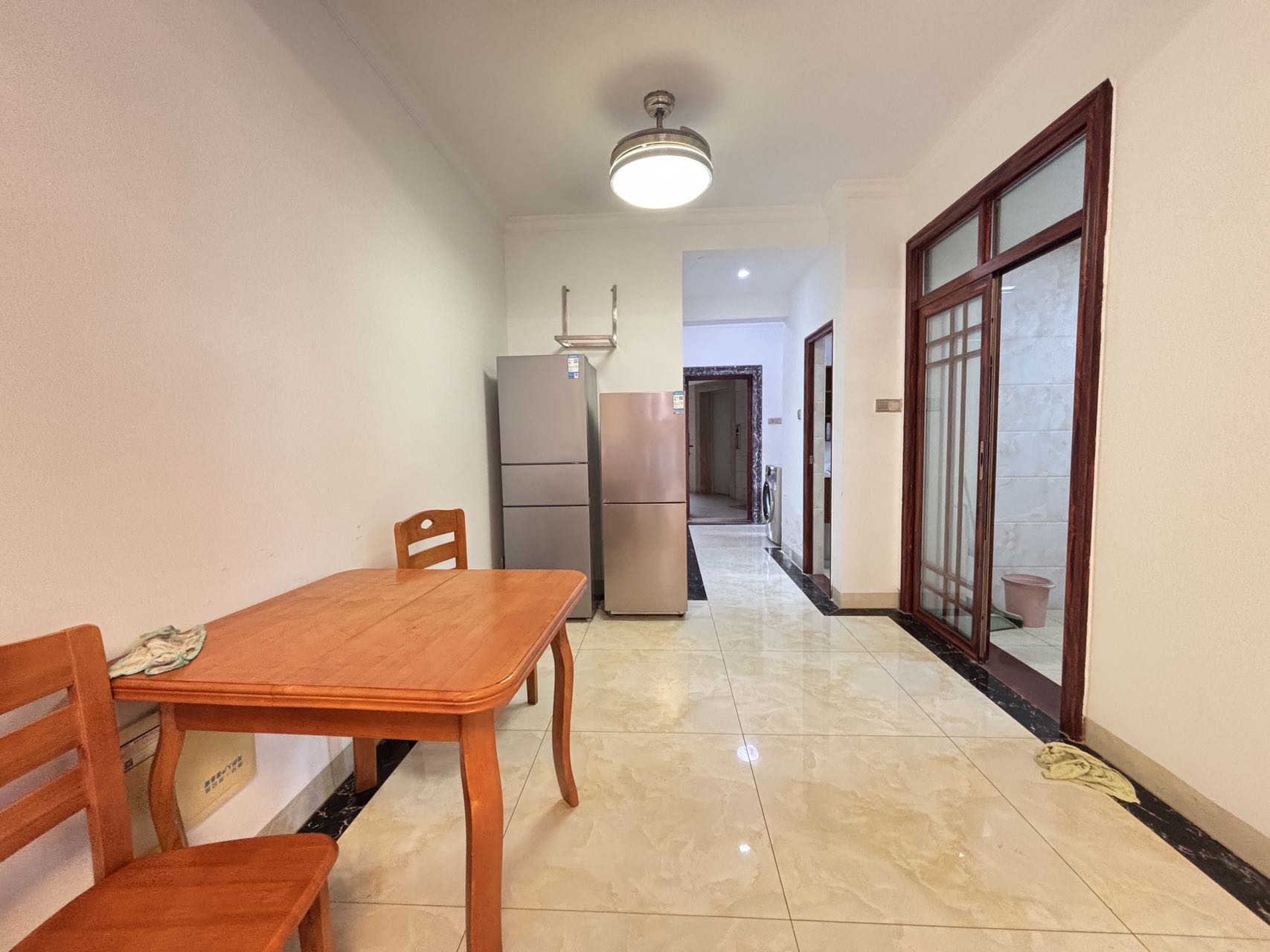 海岸赛拉维南区 2室2厅1卫 1800.0元/月 海岸赛拉维南区 2室2厅1卫 1800.0元/月室内图