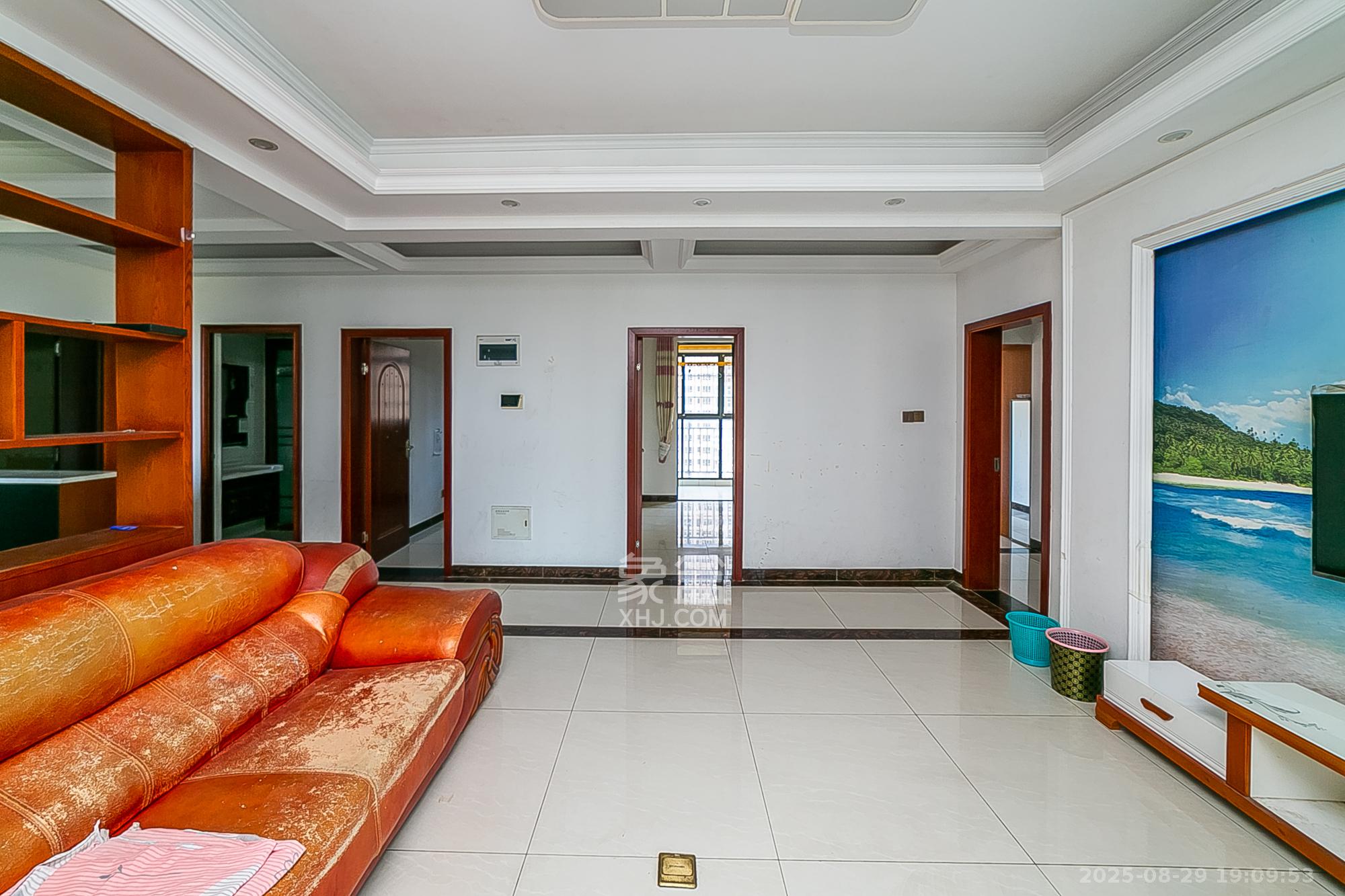 乾城(兴旺乾城) 3室2厅2卫 106.0万 乾城(兴旺乾城) 3室2厅2卫 106.0万客厅