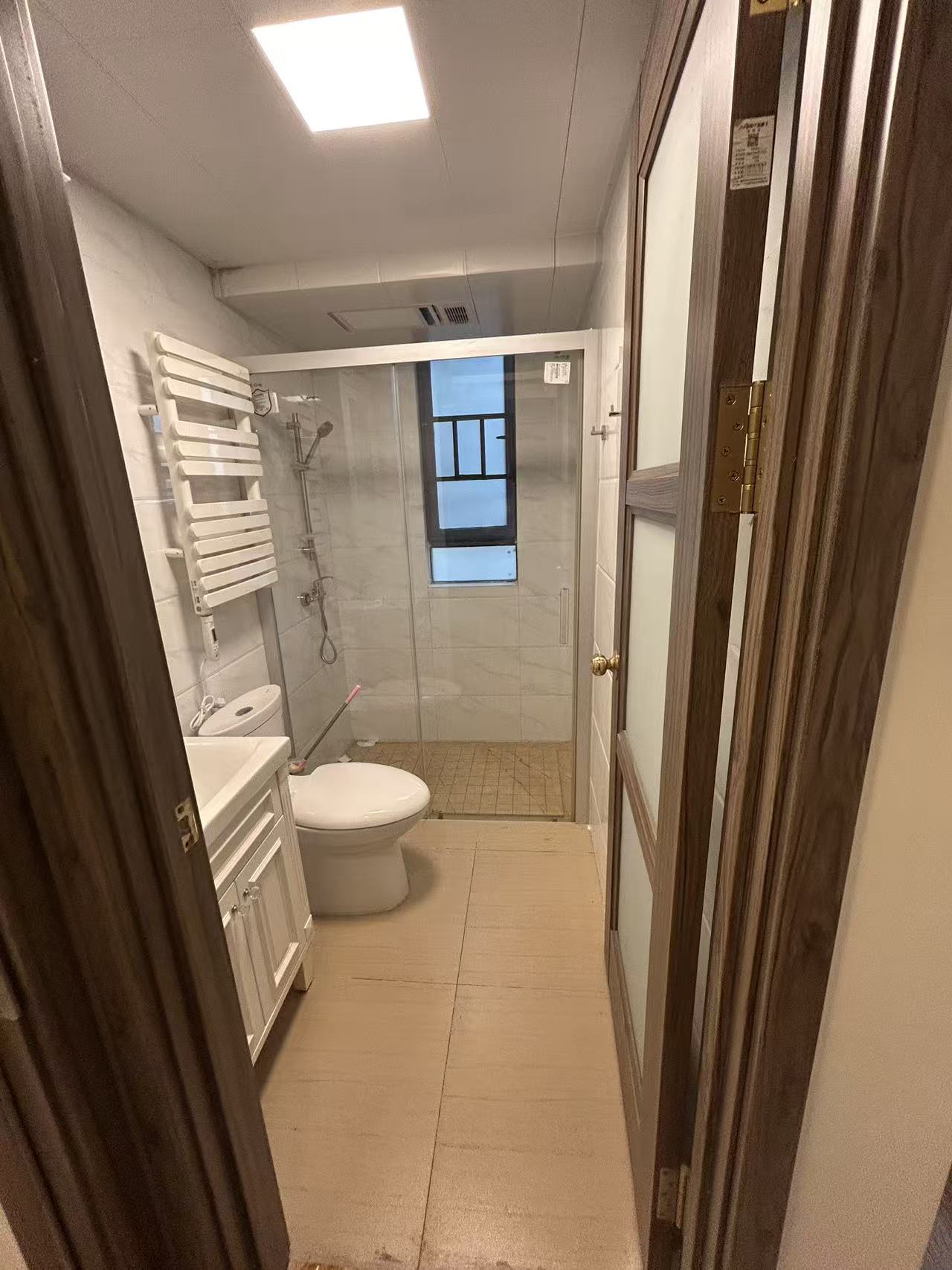 碧桂园梓山府 4室2厅2卫 2500.0元/月 碧桂园梓山府 4室2厅2卫 2500.0元/月室内图